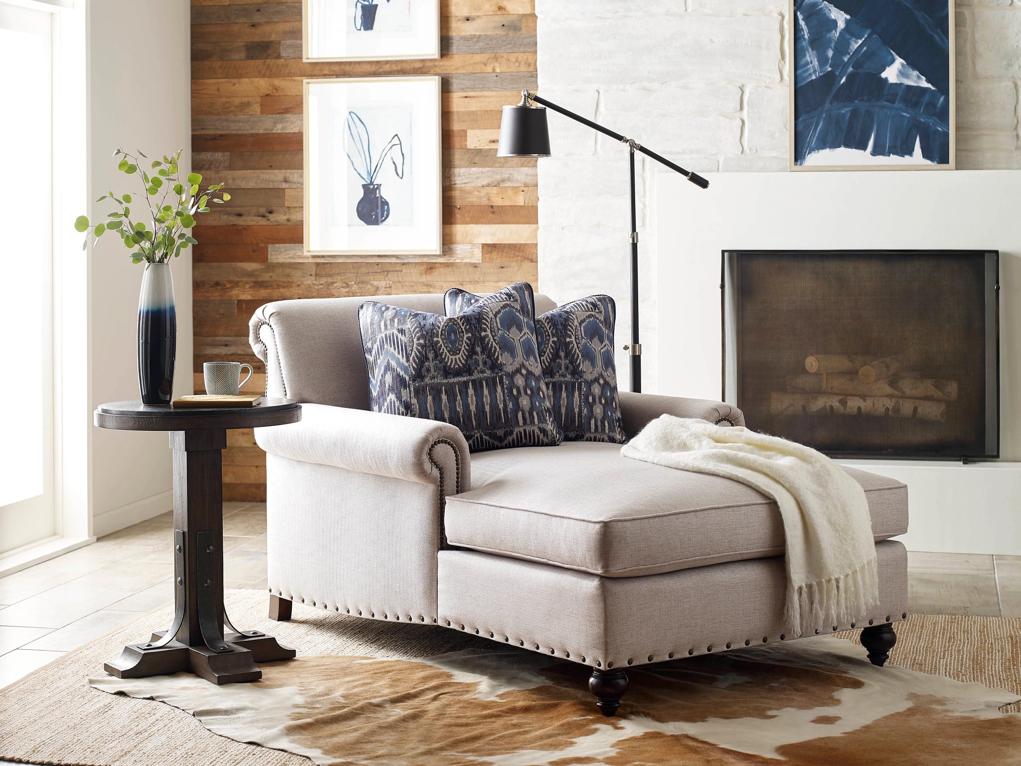 Connor Round Accent Table