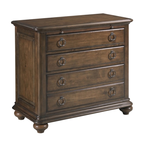 Traditional 3-Drawer Witham Bachelor's Chest