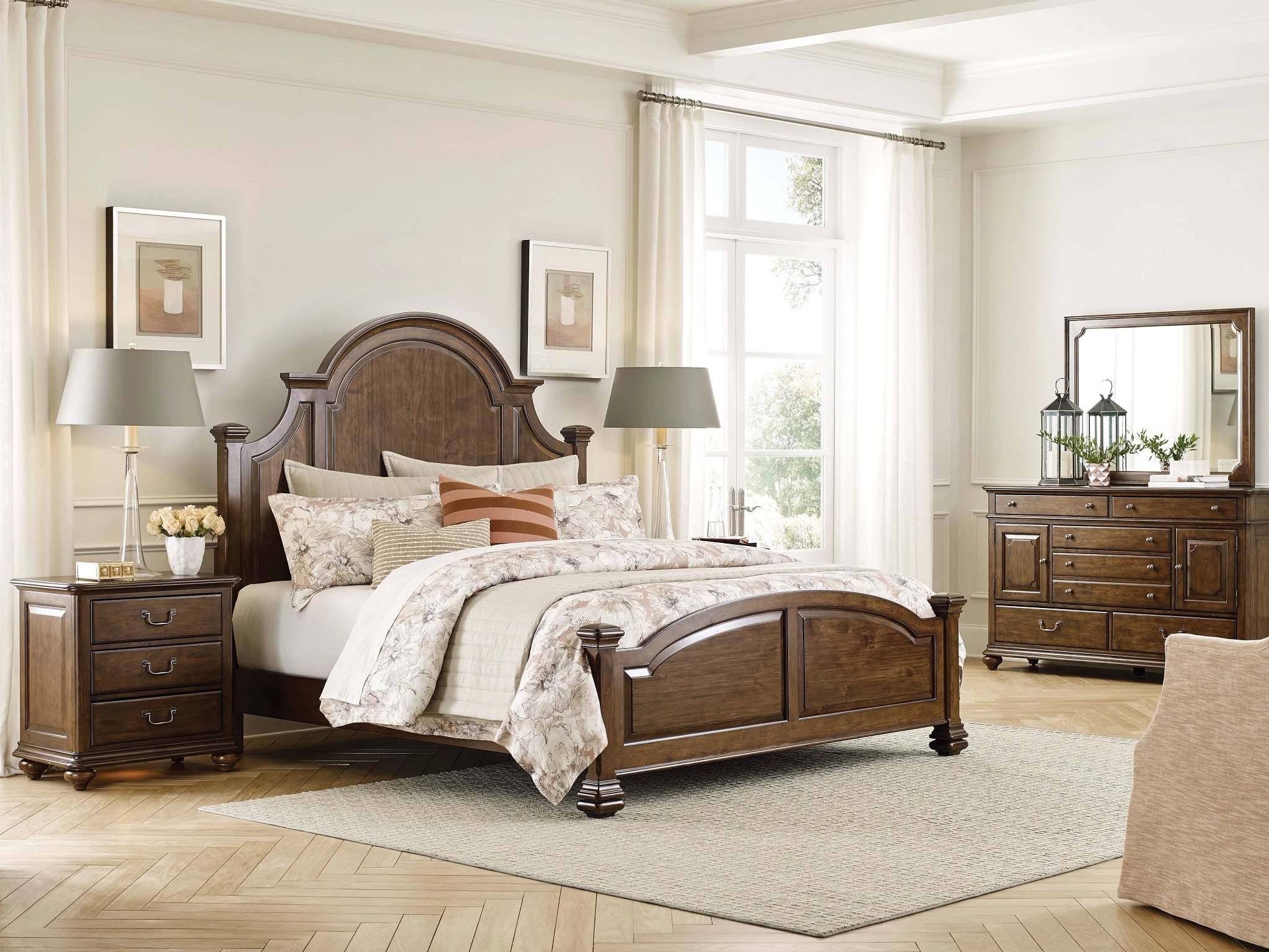 Kincaid Furniture Commonwealth Allenby King Panel Bed - Complete