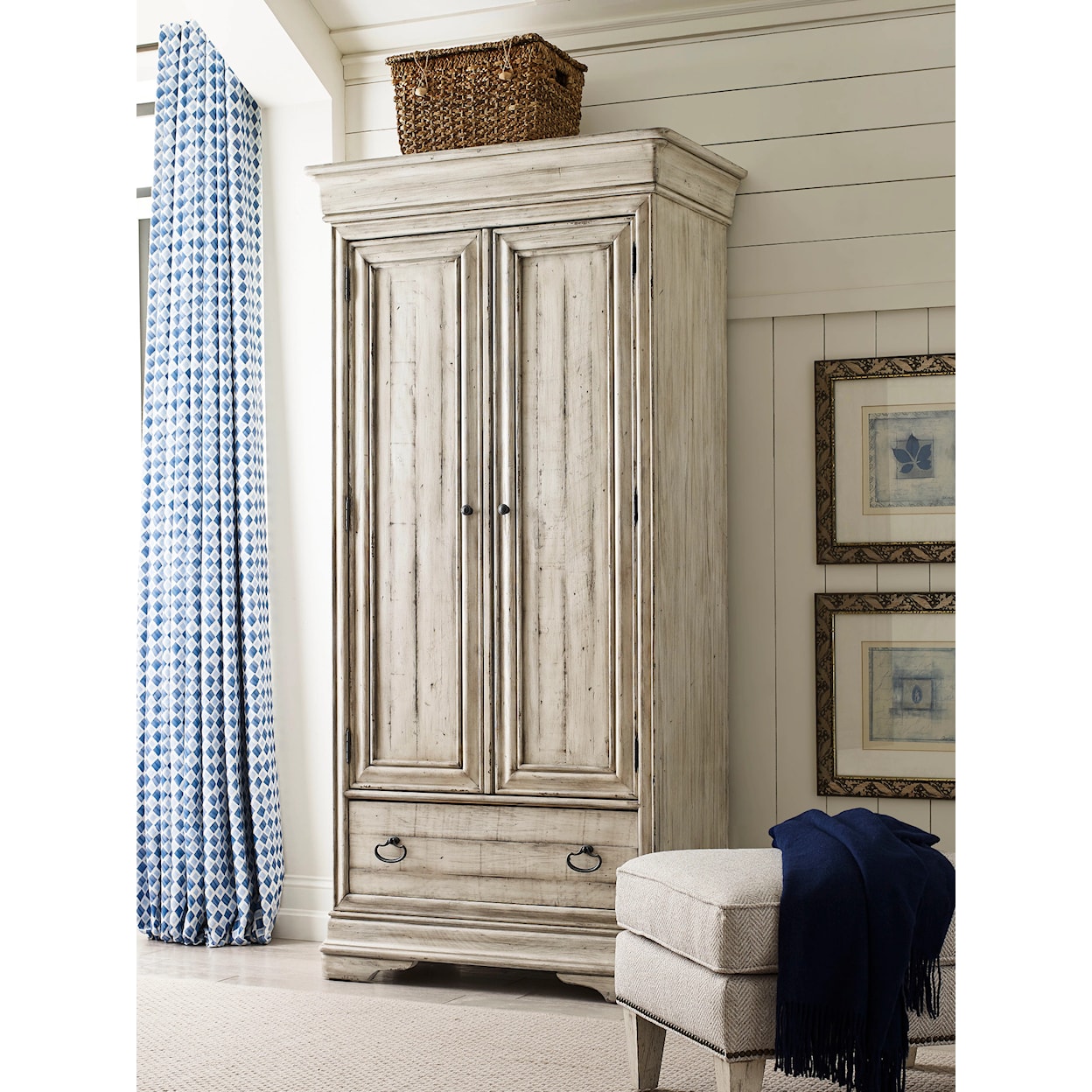 Kincaid Furniture Selwyn Bryant Armoire