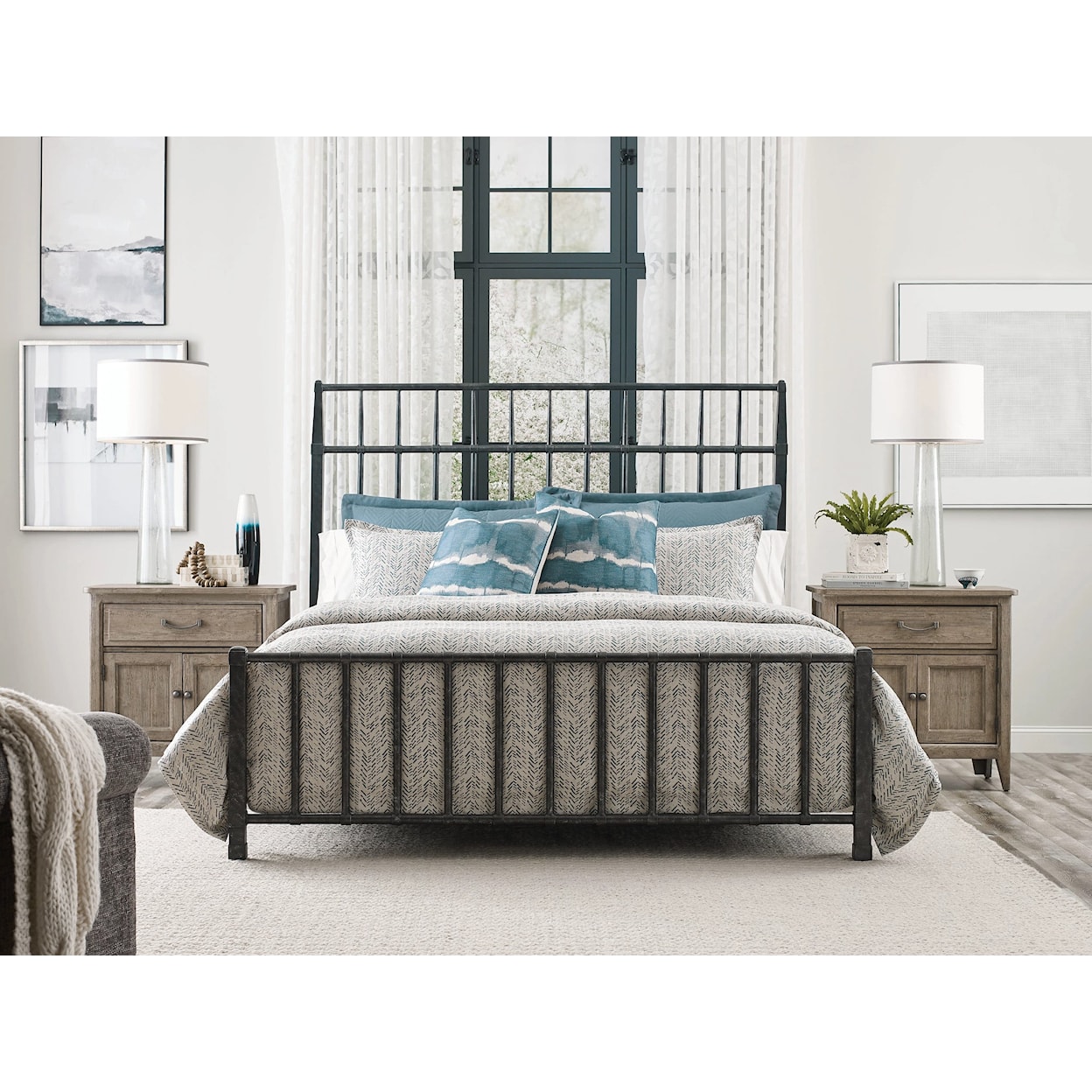 Kincaid Furniture Acquisitions Sylvan King Metal Bed