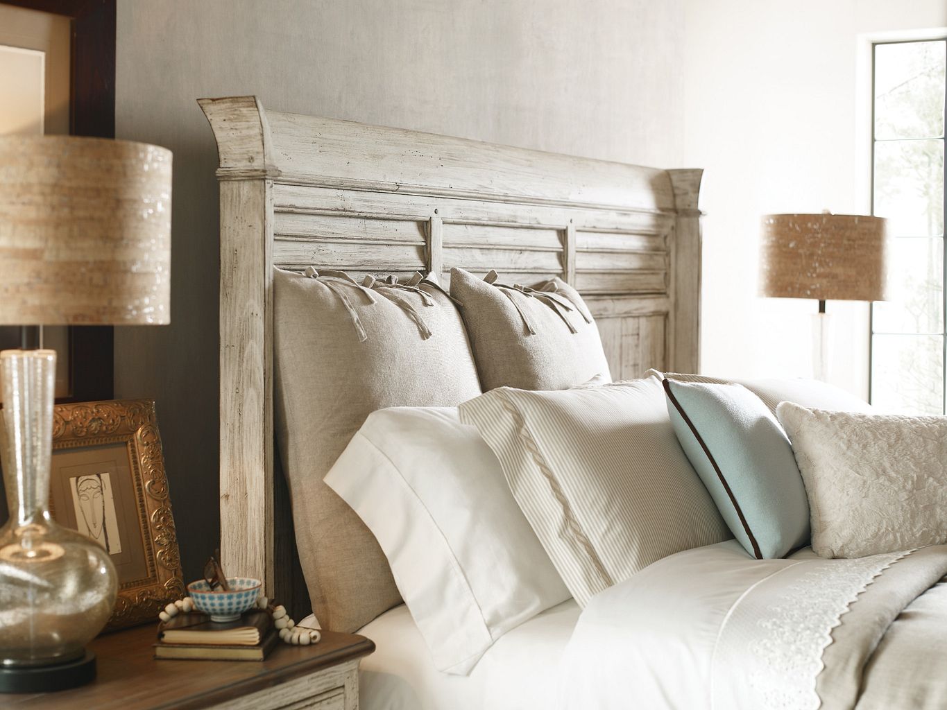 Kincaid Furniture Weatherford Shelter Queen Bed Package