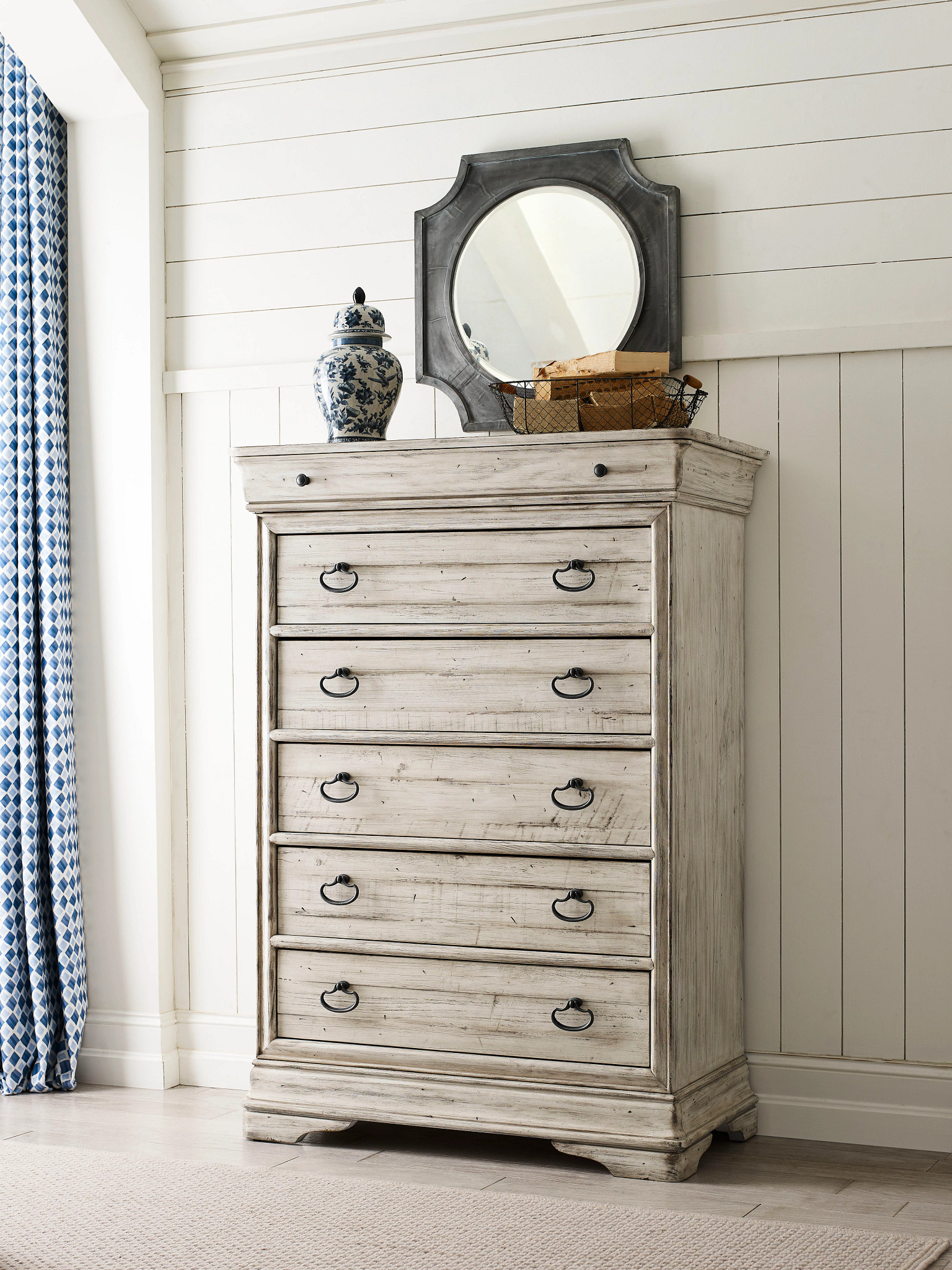 Kincaid Furniture Selwyn Prospect Drawer Chest