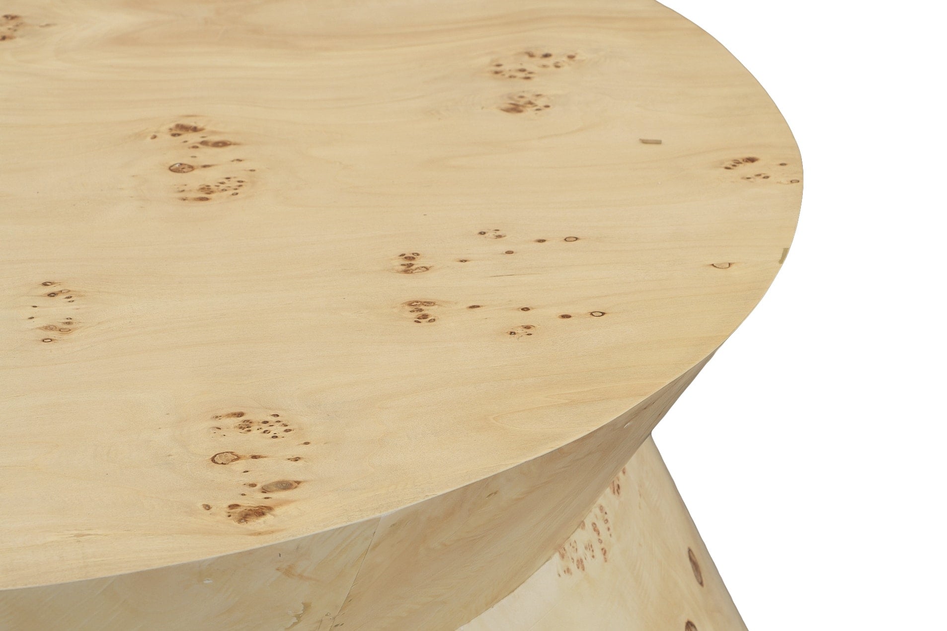 Fairfield Sequoia Round Cocktail Table