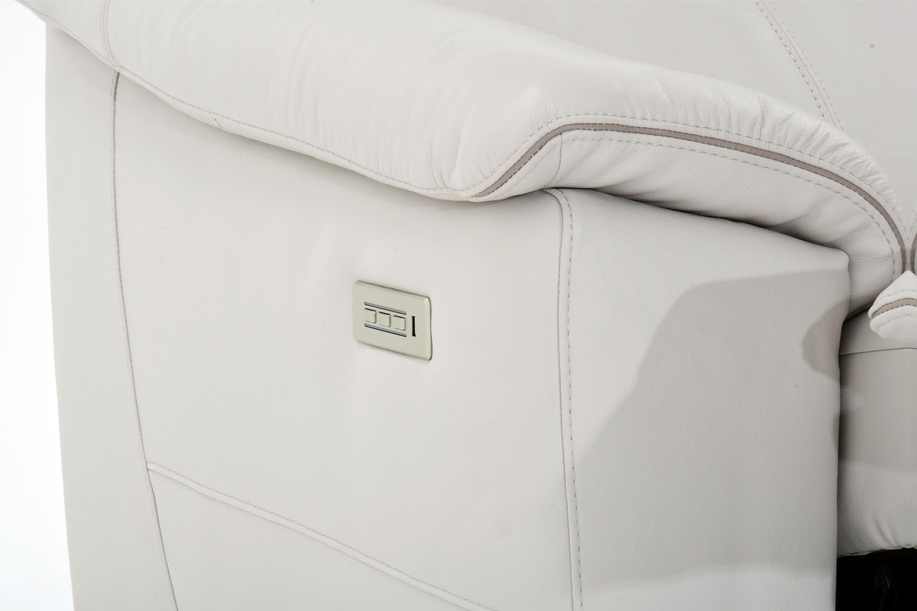 Natuzzi Editions Potenza Wall Hugger Power Reclining Sectional