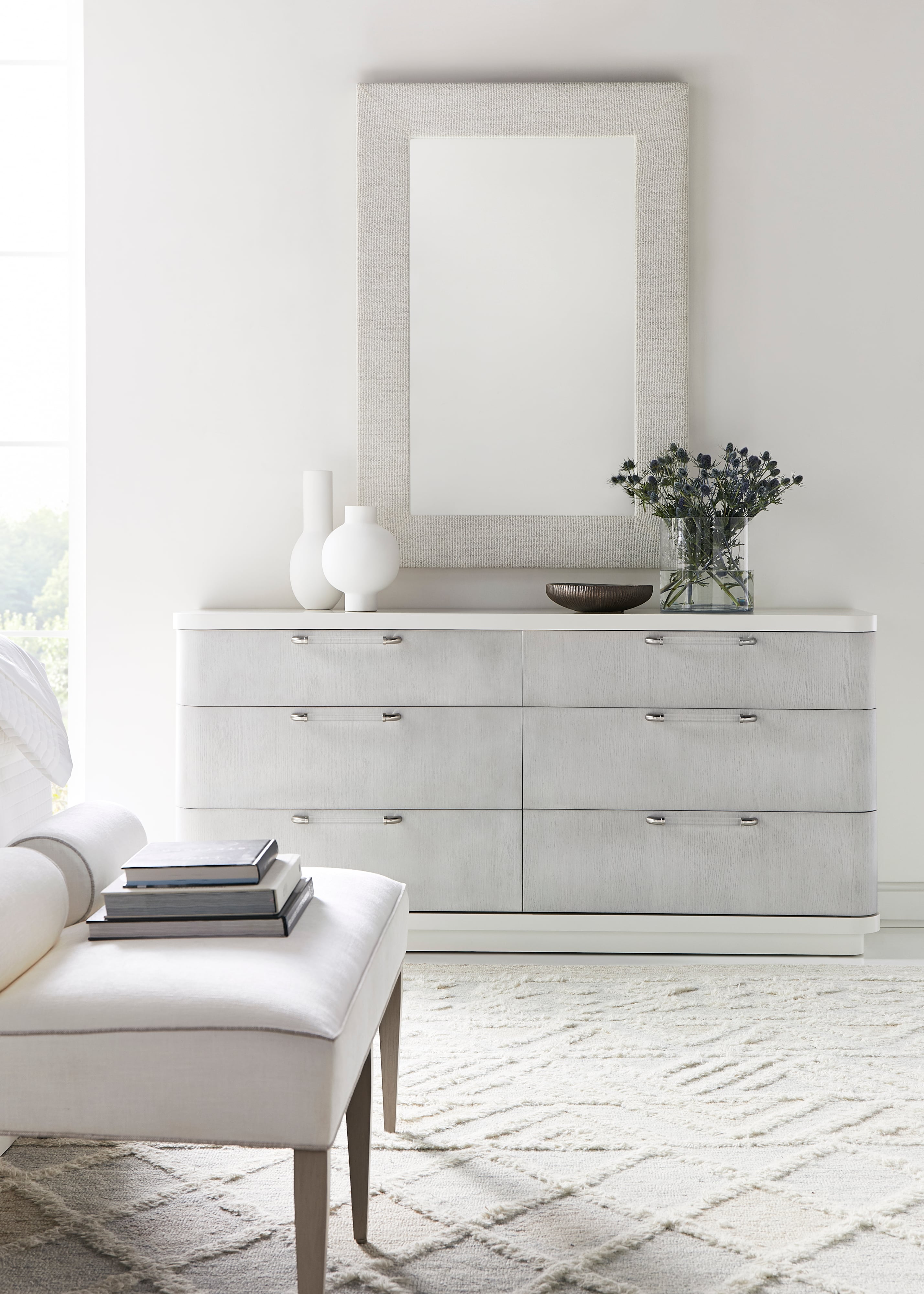 Vanguard Furniture Cove 300185405 Dresser Baer's Furniture Dressers