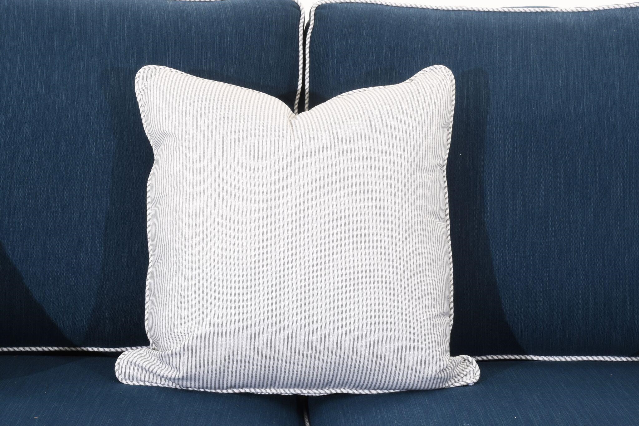 Stone & Leigh Furniture Emily Queen Sleeper Sofa