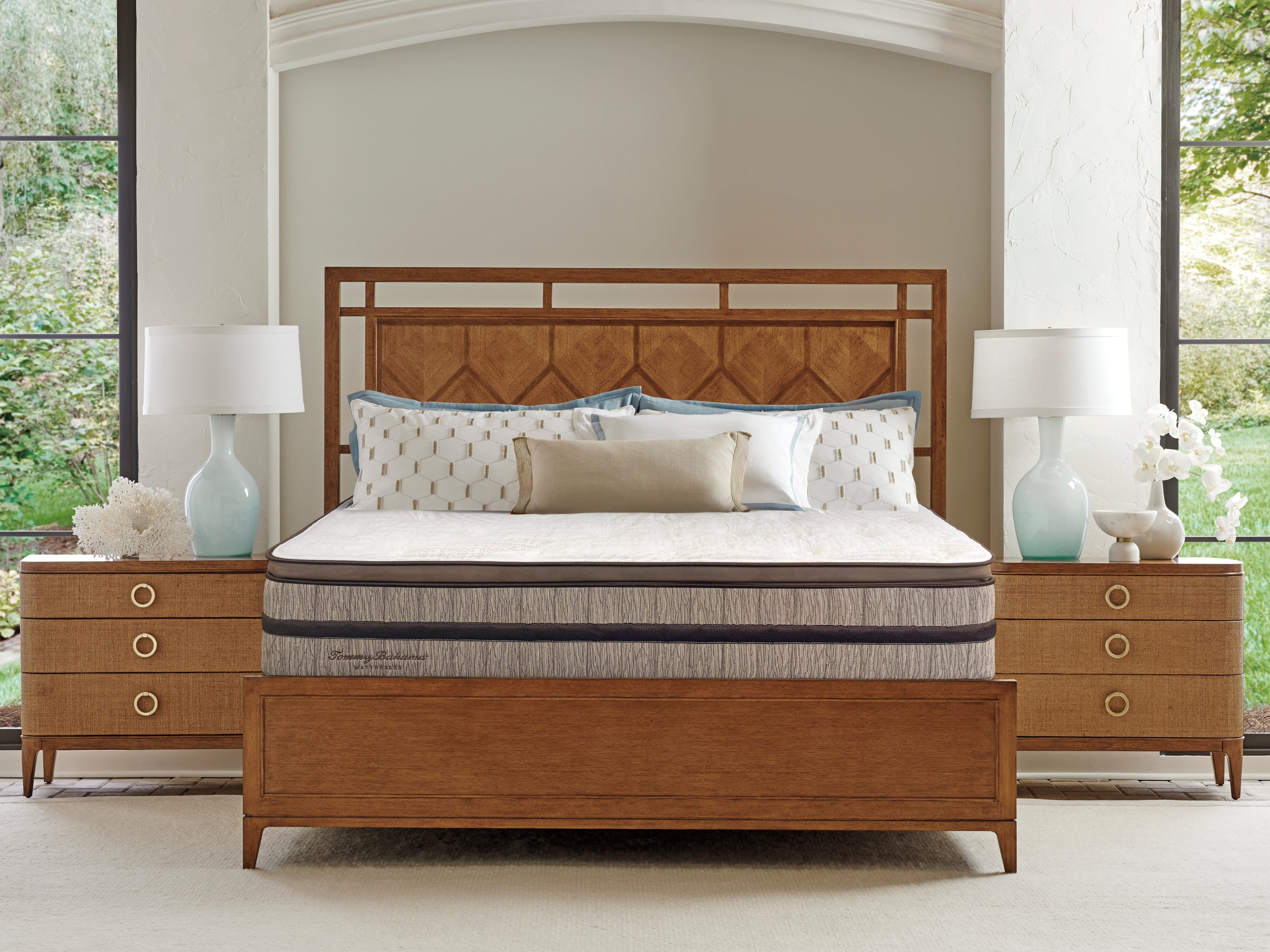 Tommy bahama shake 2024 the sand mattress