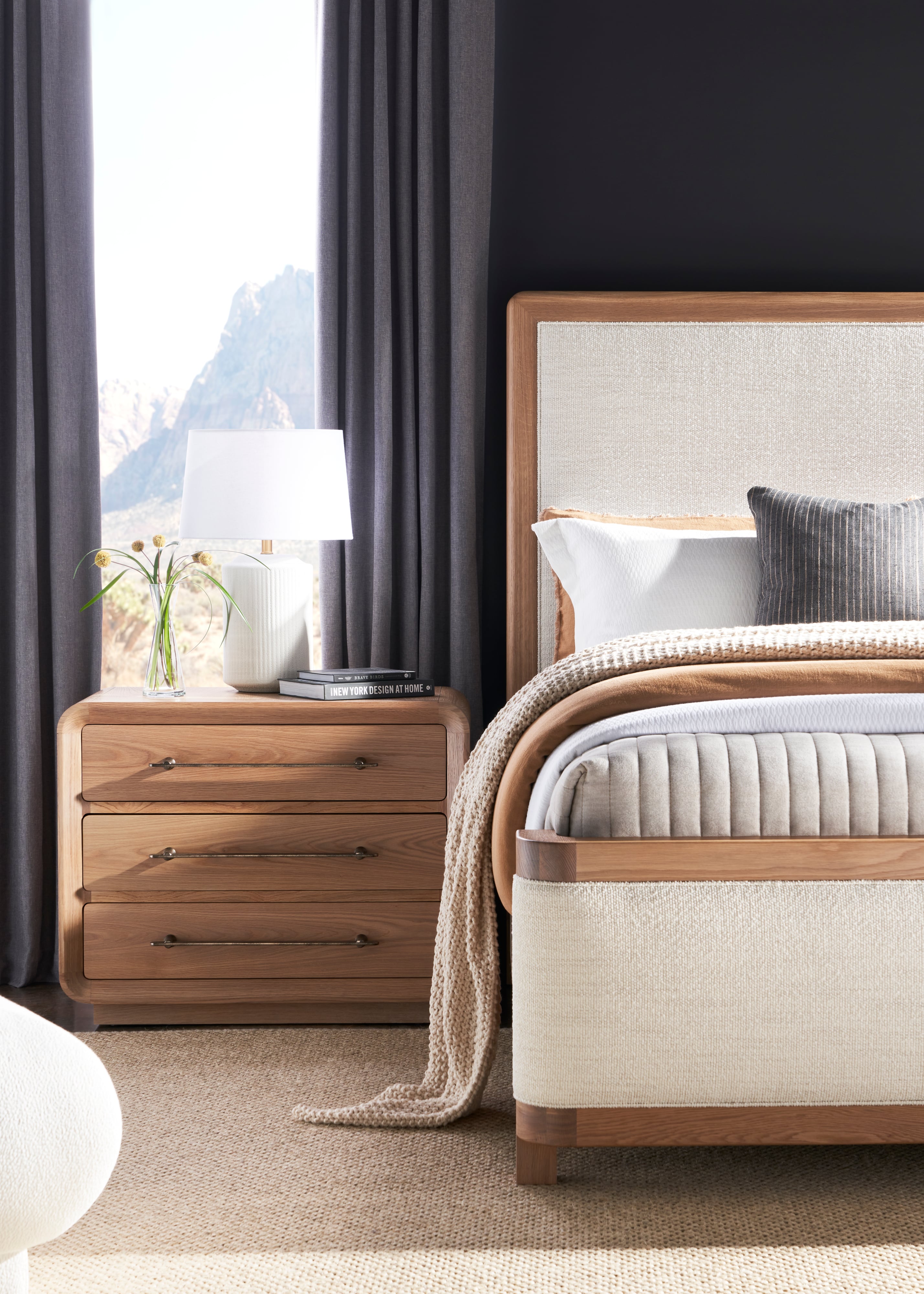 Vanguard Furniture Form TV680K King Upholstered Bed Baer's Furniture