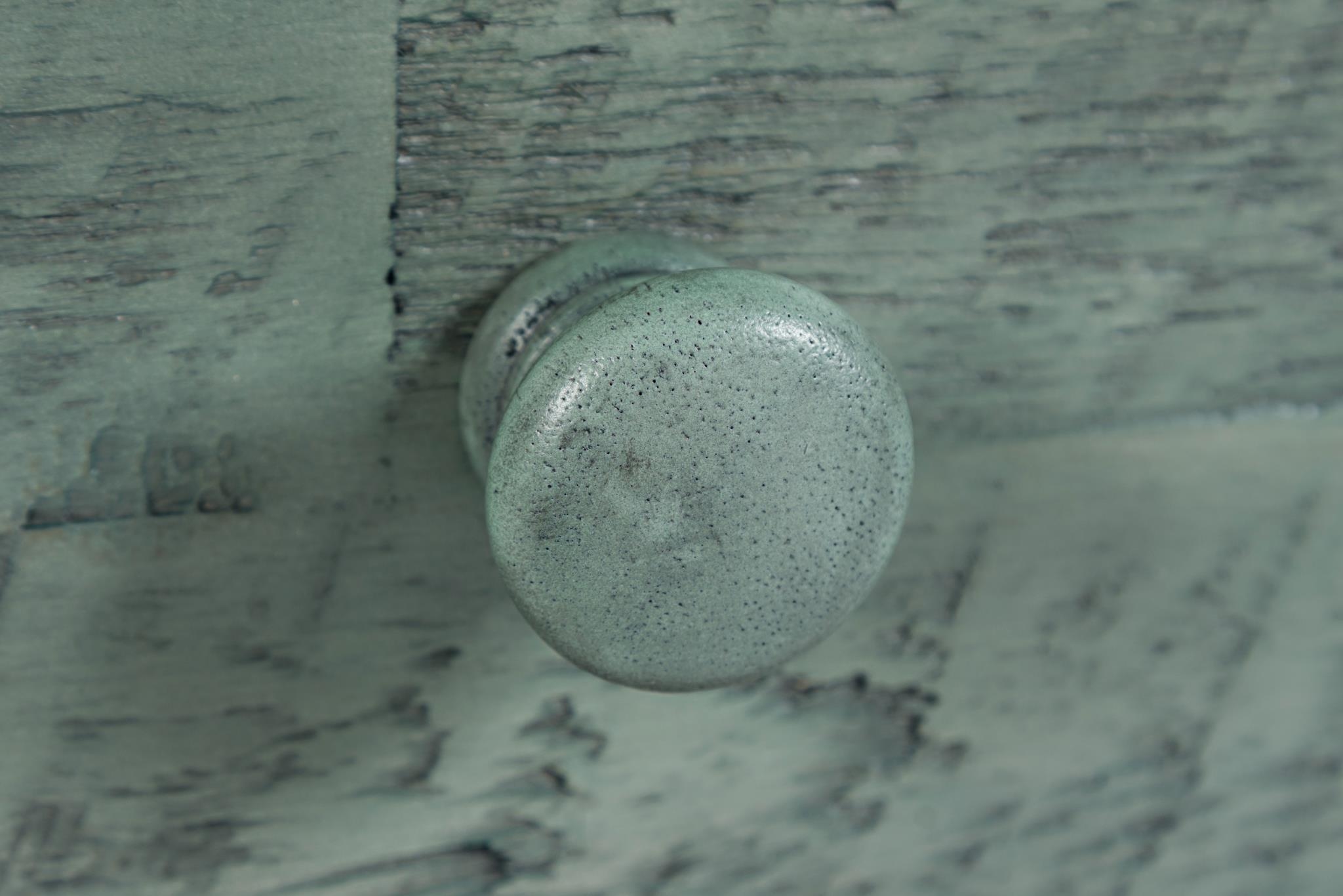 Jofran Rustic Shores Power Chairside Table