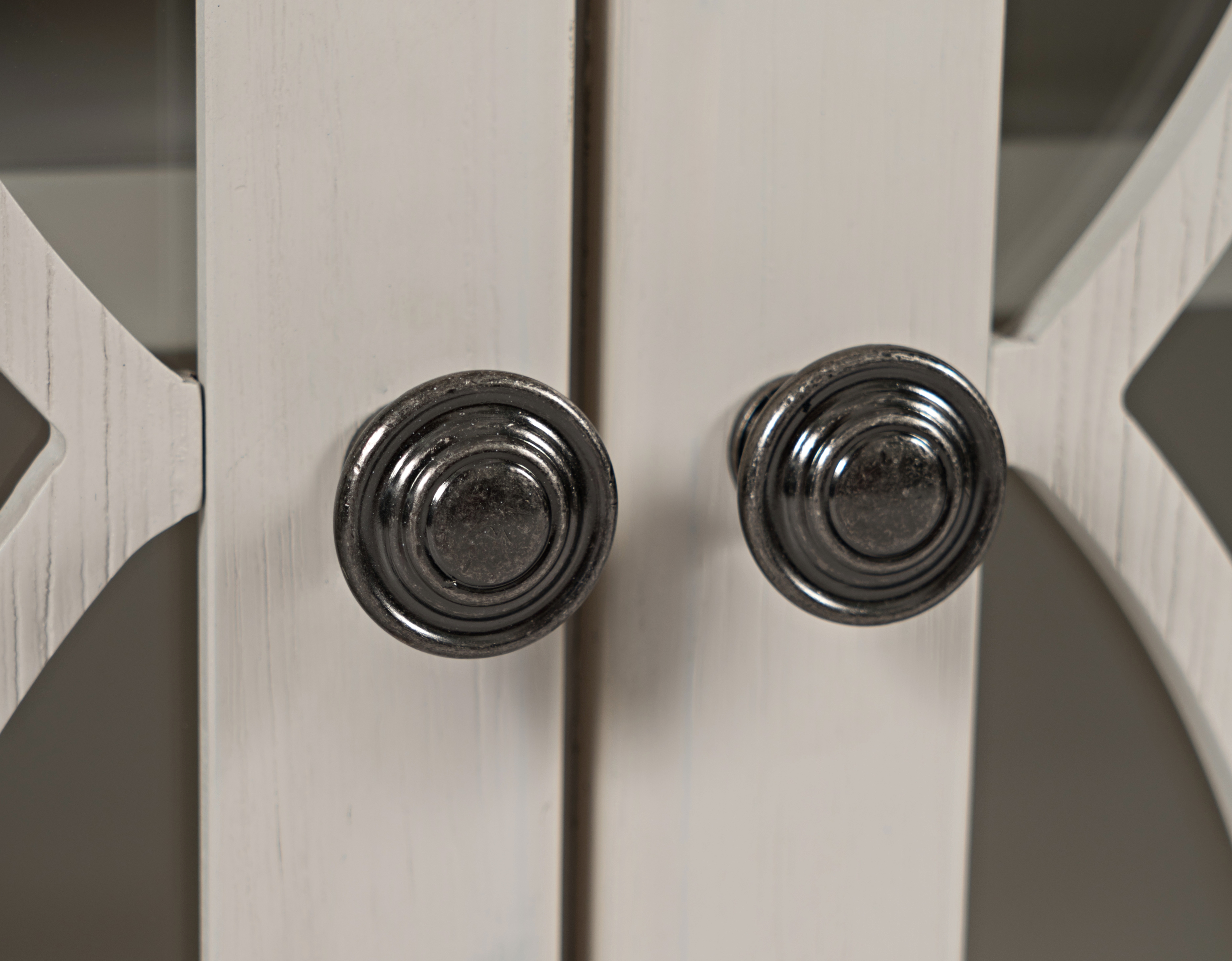 Jofran Aurora Hills 2-Door Accent Chest