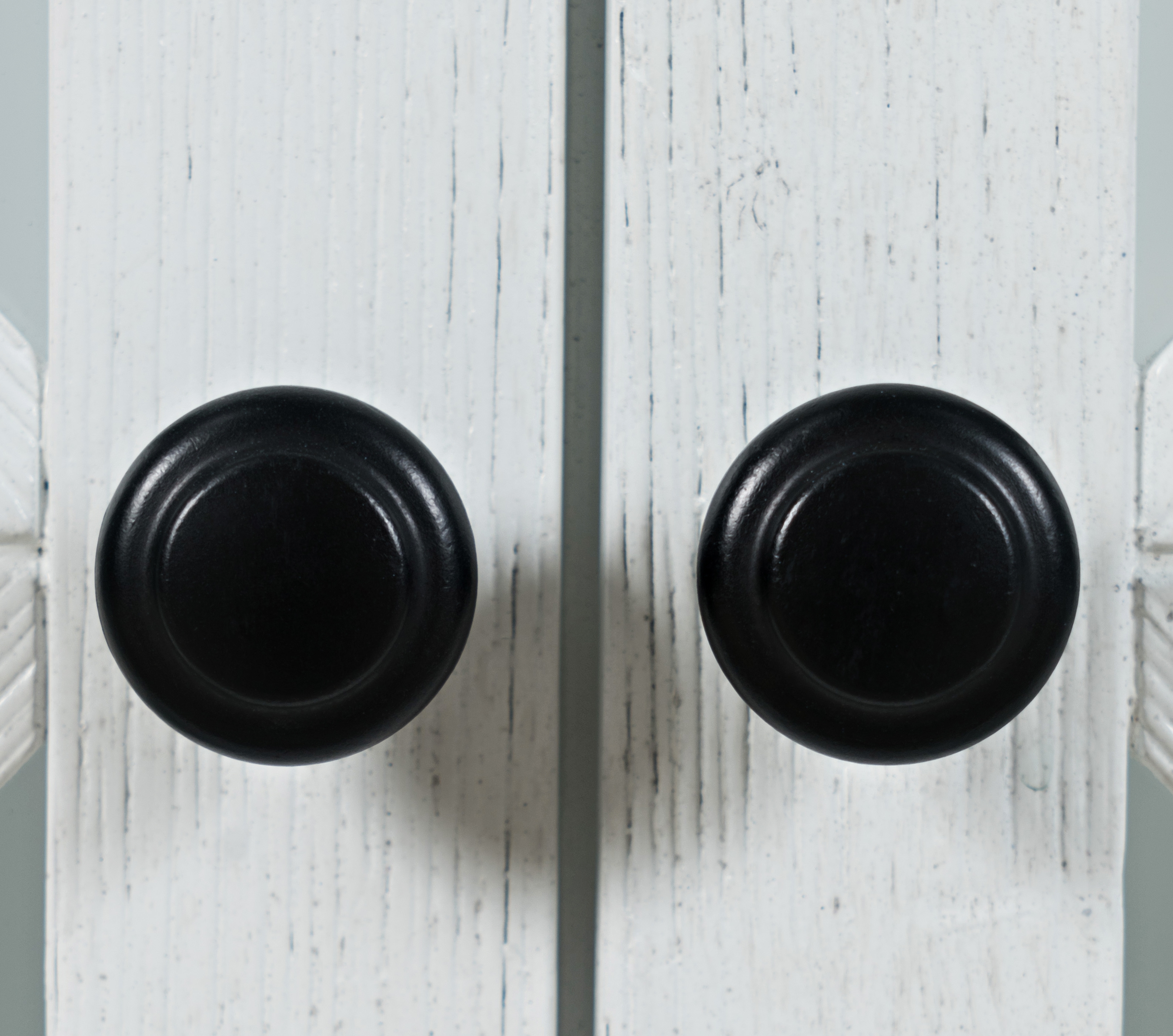 Jofran Carrington Accent Cabinet