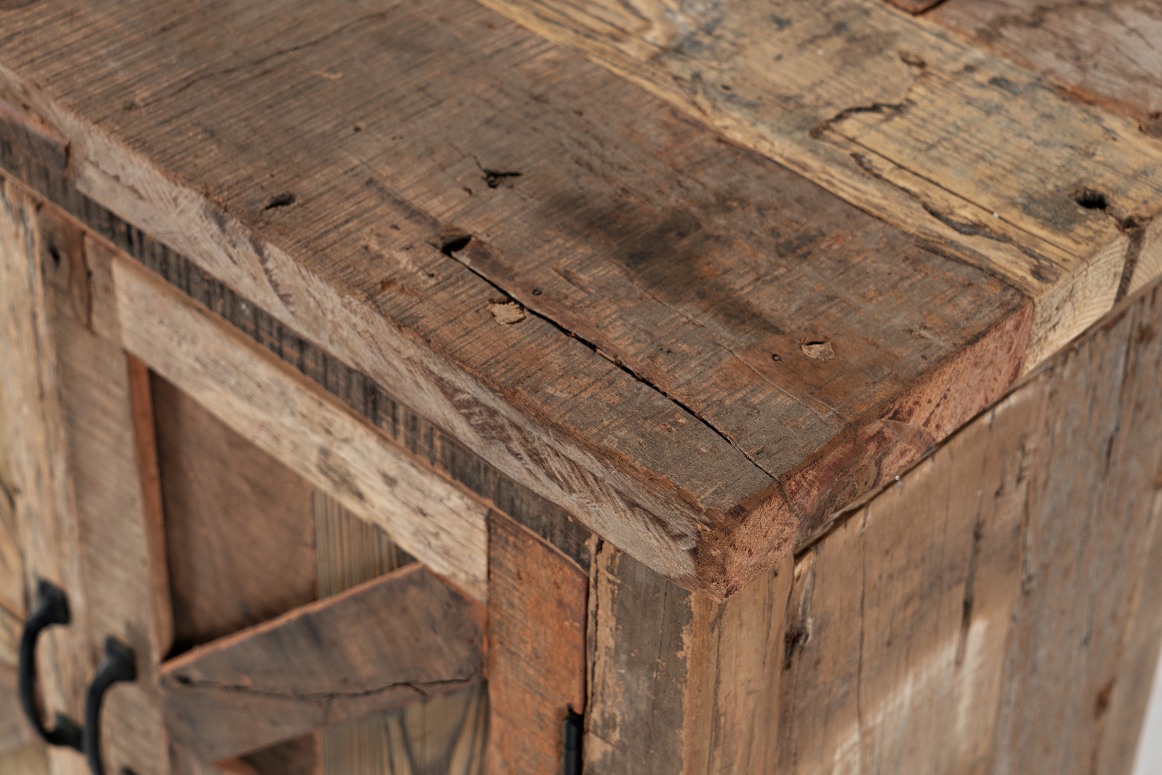 Jofran Eden Prairie 4 Door Accent Cabinet