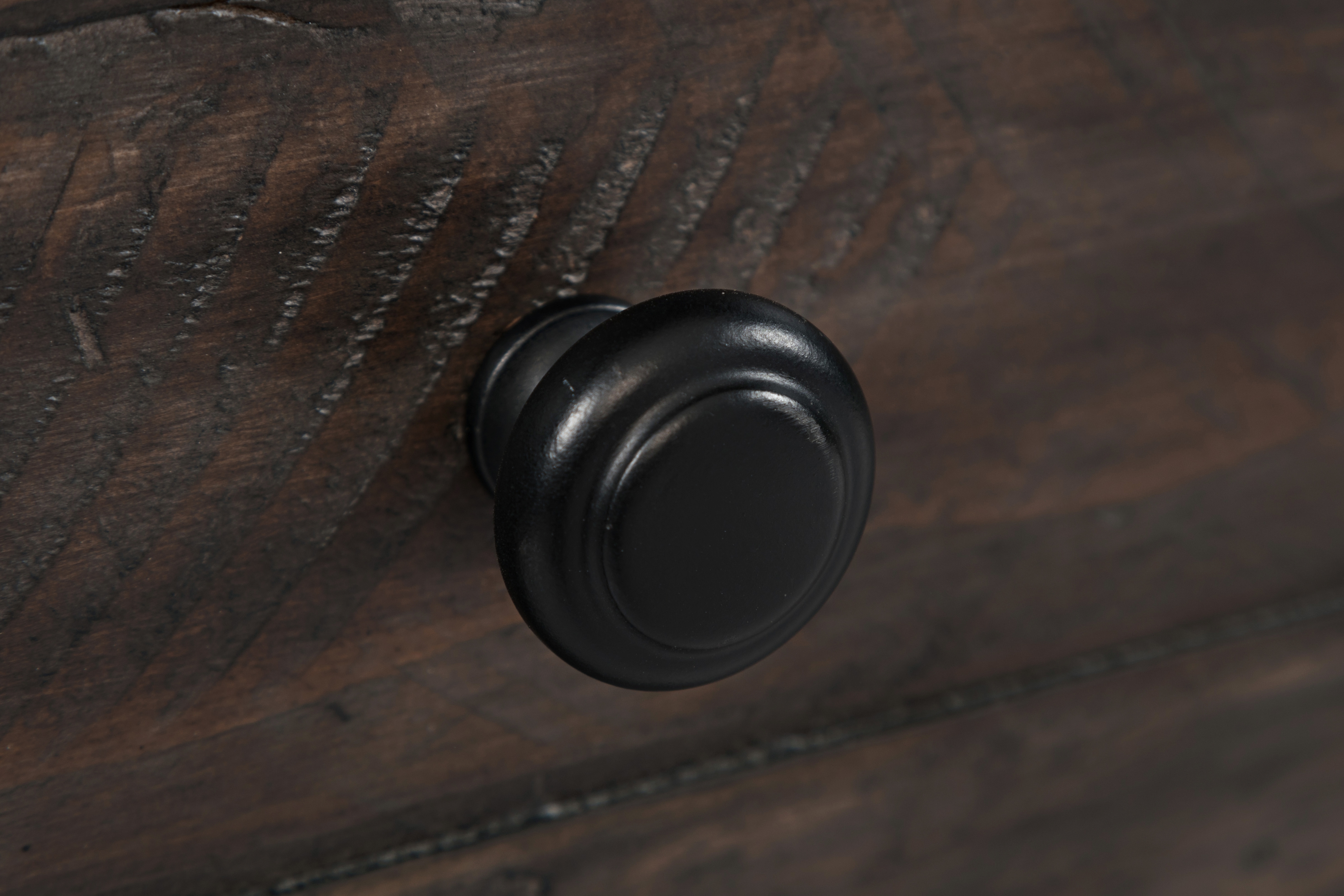 Lift Lid Cocktail Table