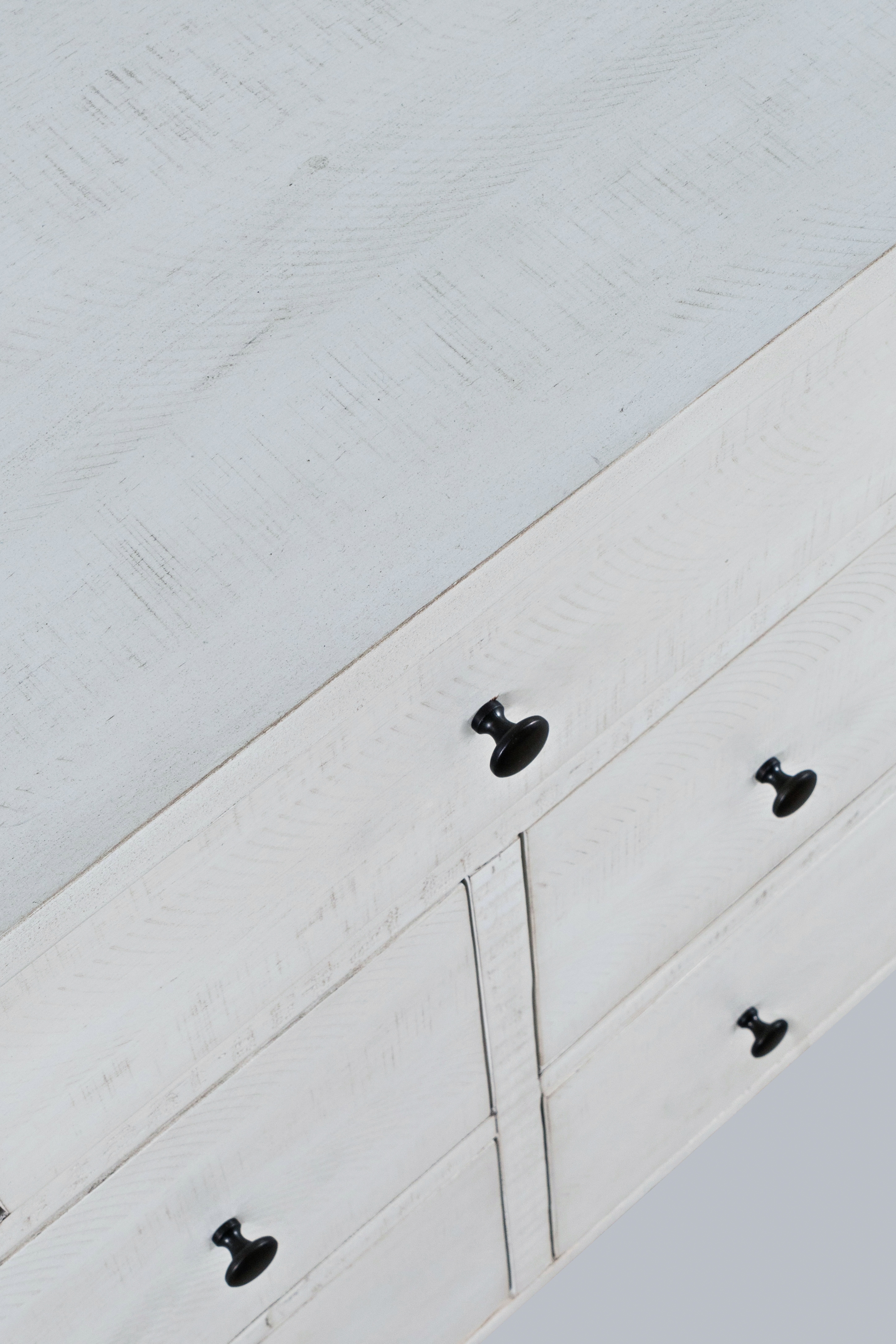 Jofran Maxton Maxton Dresser - Sturdy Compliant