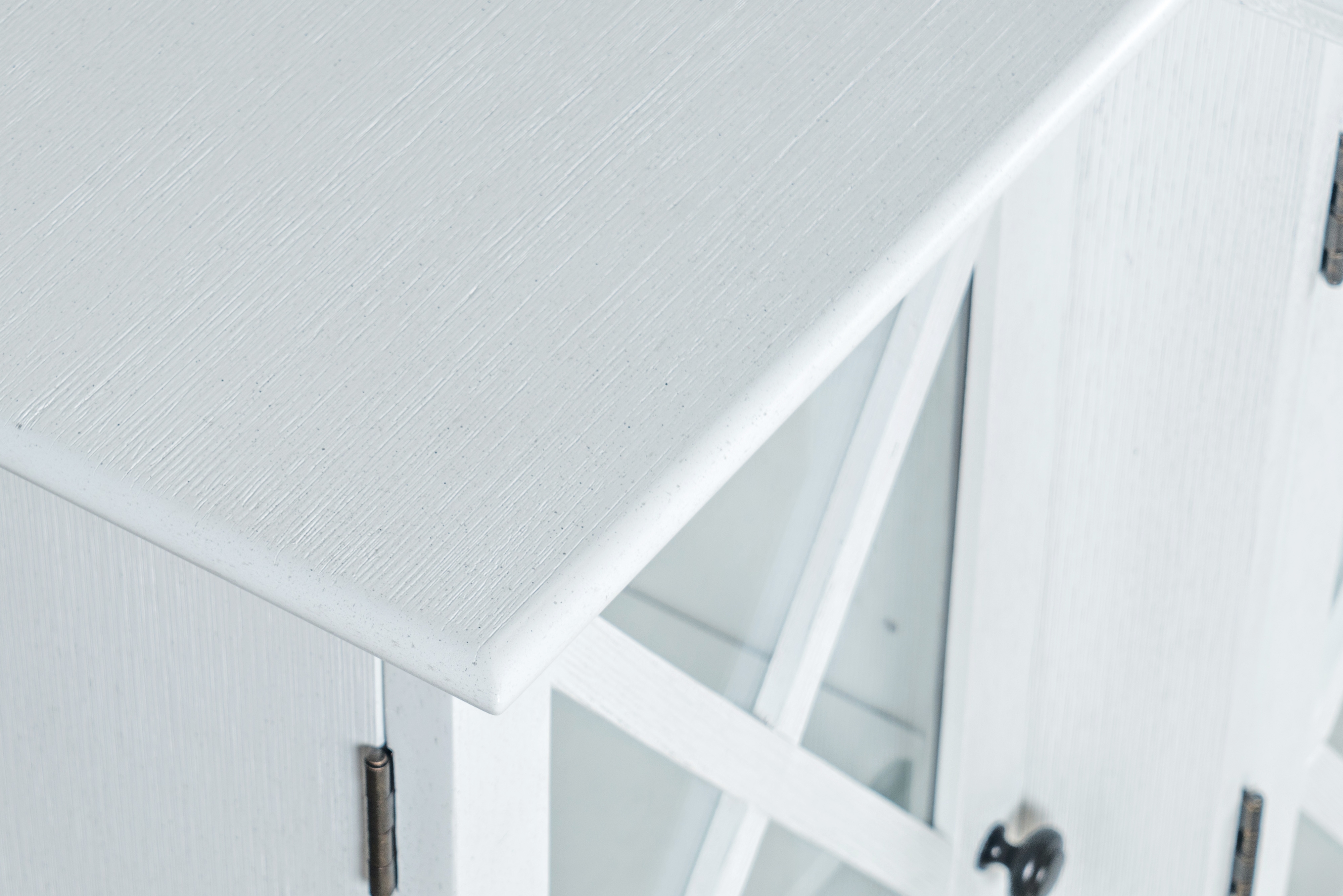 Jofran Carrington Small Breakfront Cabinet