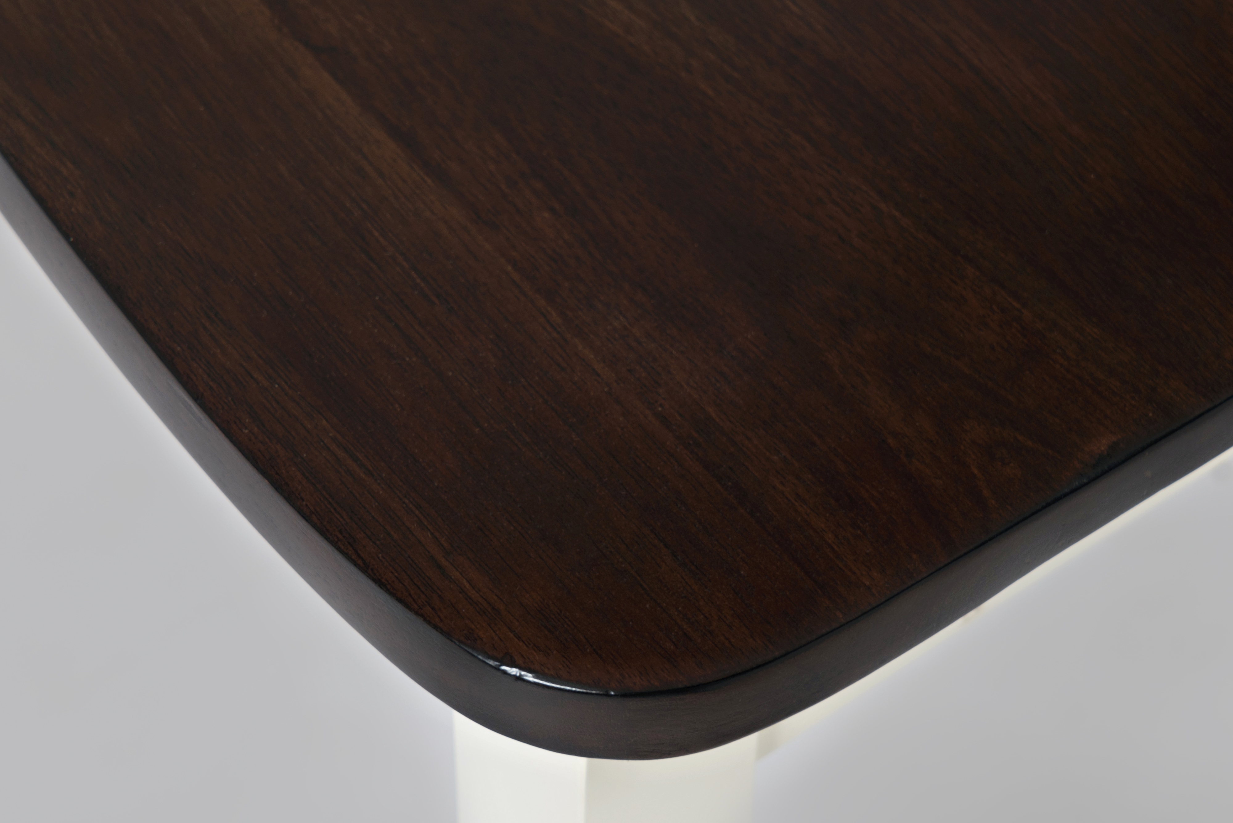 Jofran Asbury Park X-Back Chair