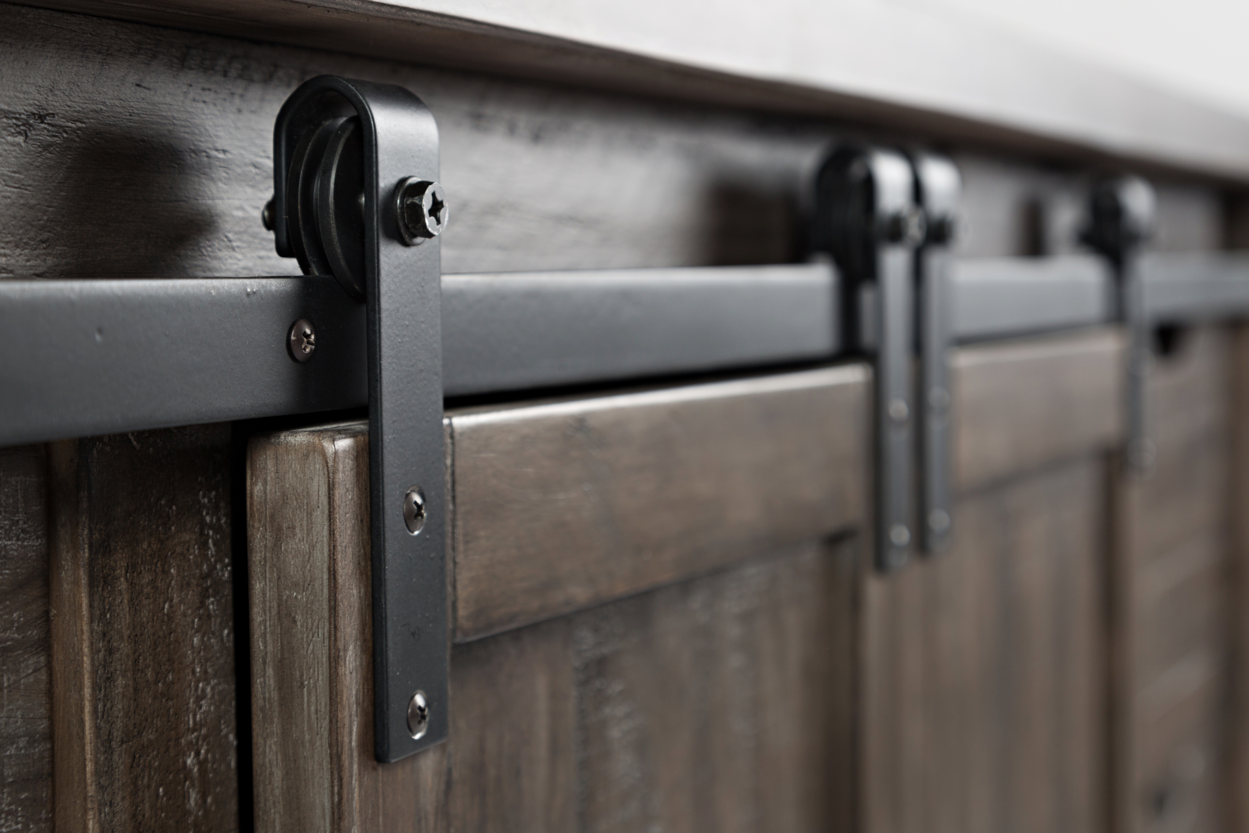 Jofran Madison County Server