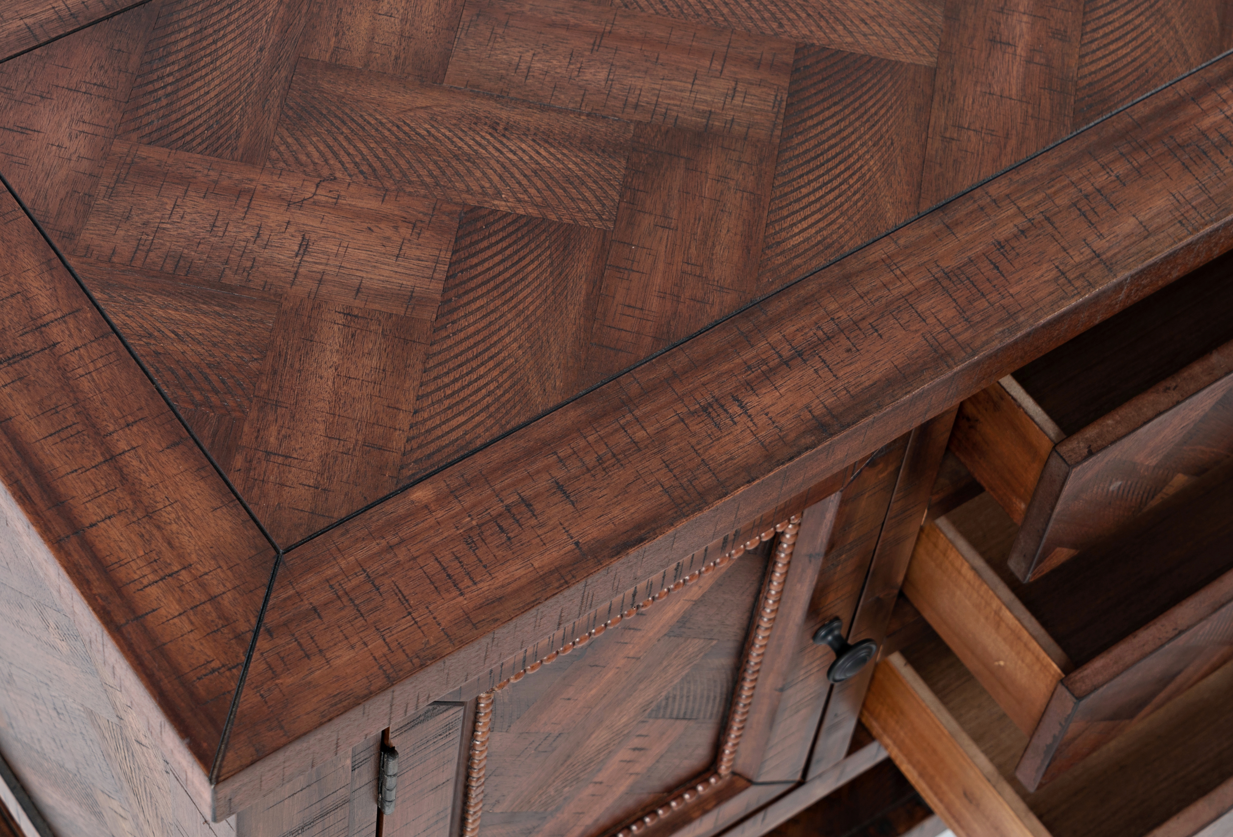 Jofran Fairview Server