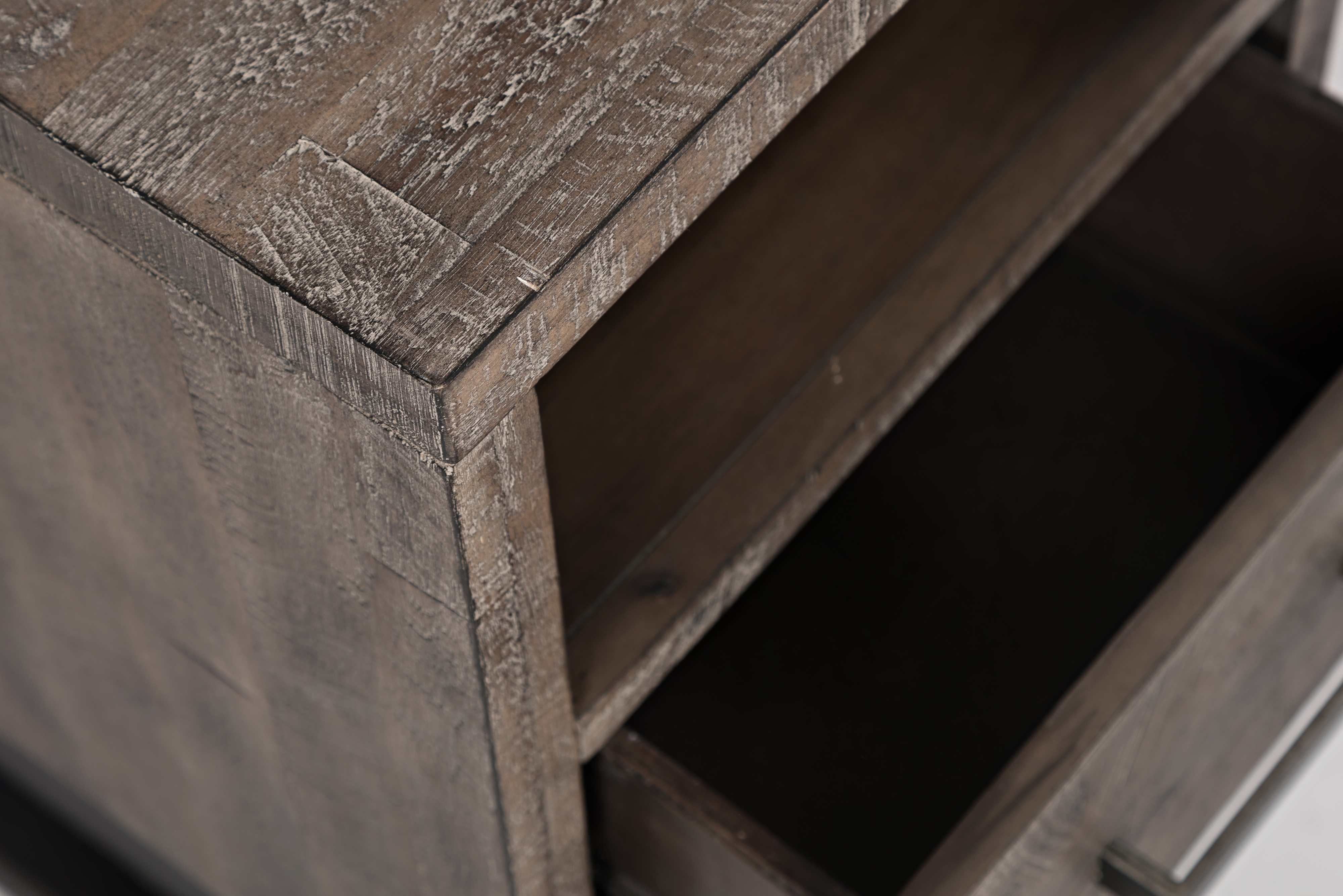 Jofran East Hampton Power Chairside Table