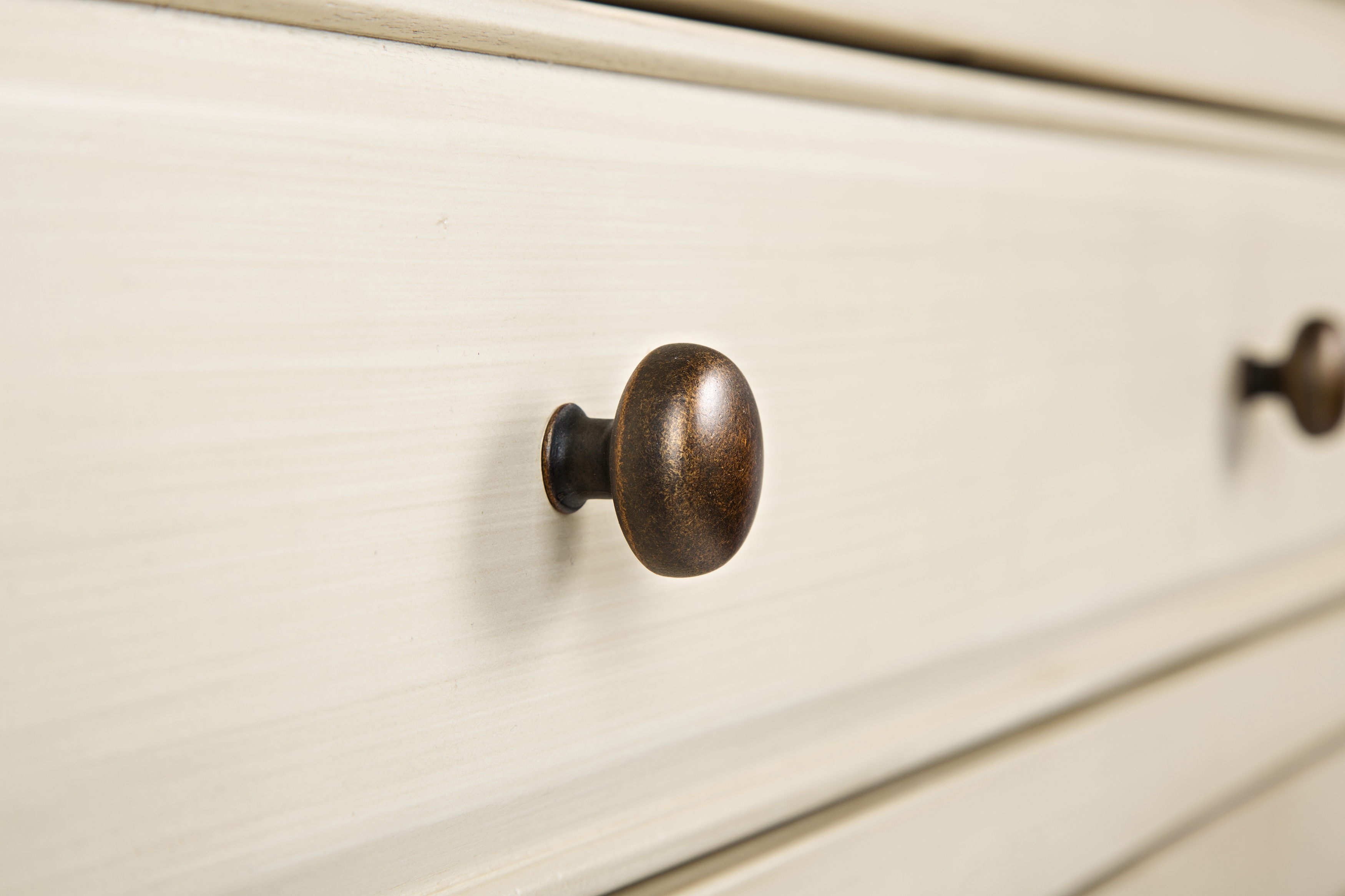 Jofran Craftsman 32" Accent Chest