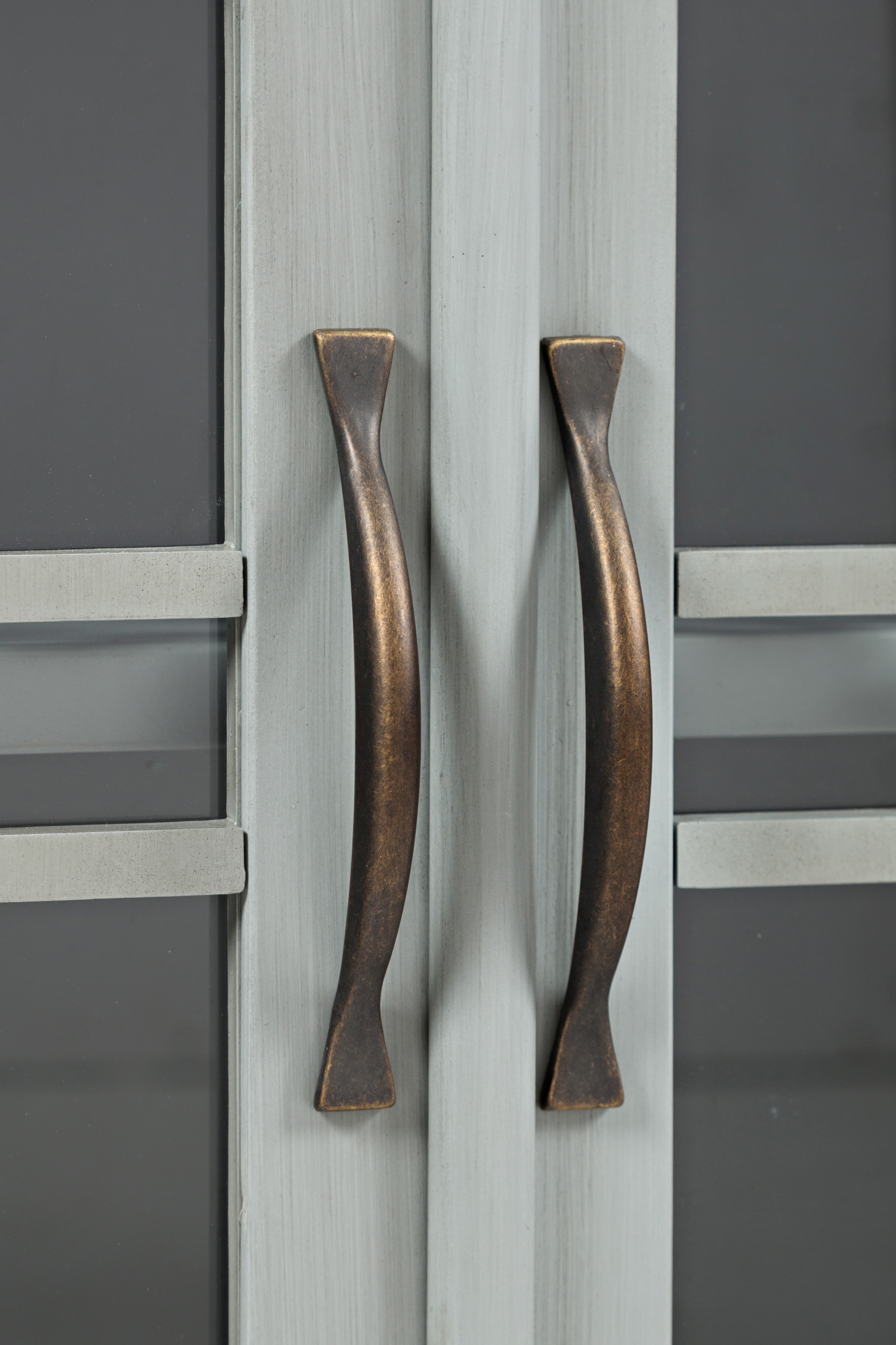 Jofran Craftsman 32" Accent Chest