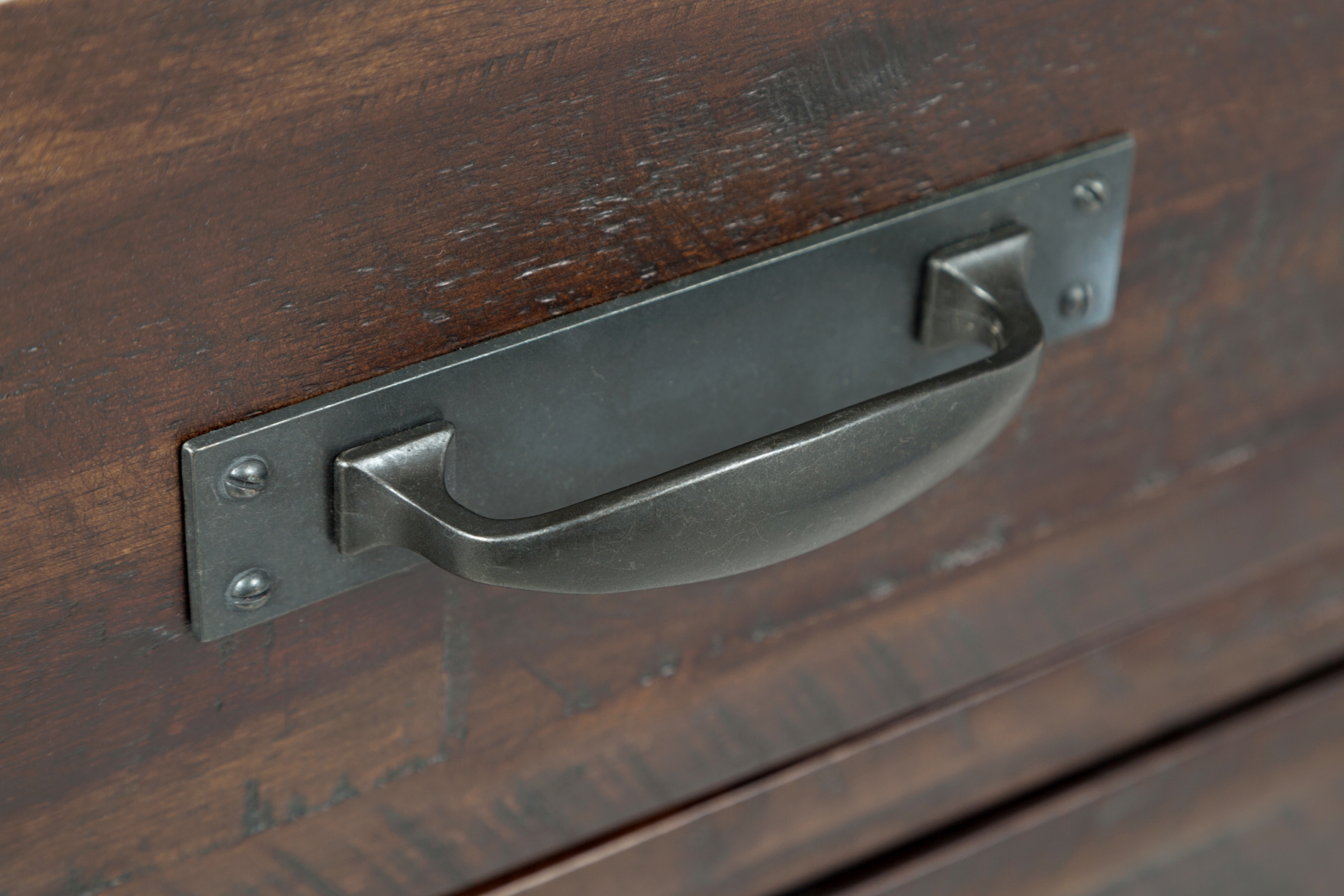 Jofran Jackson Lodge 5 Drawer Chest