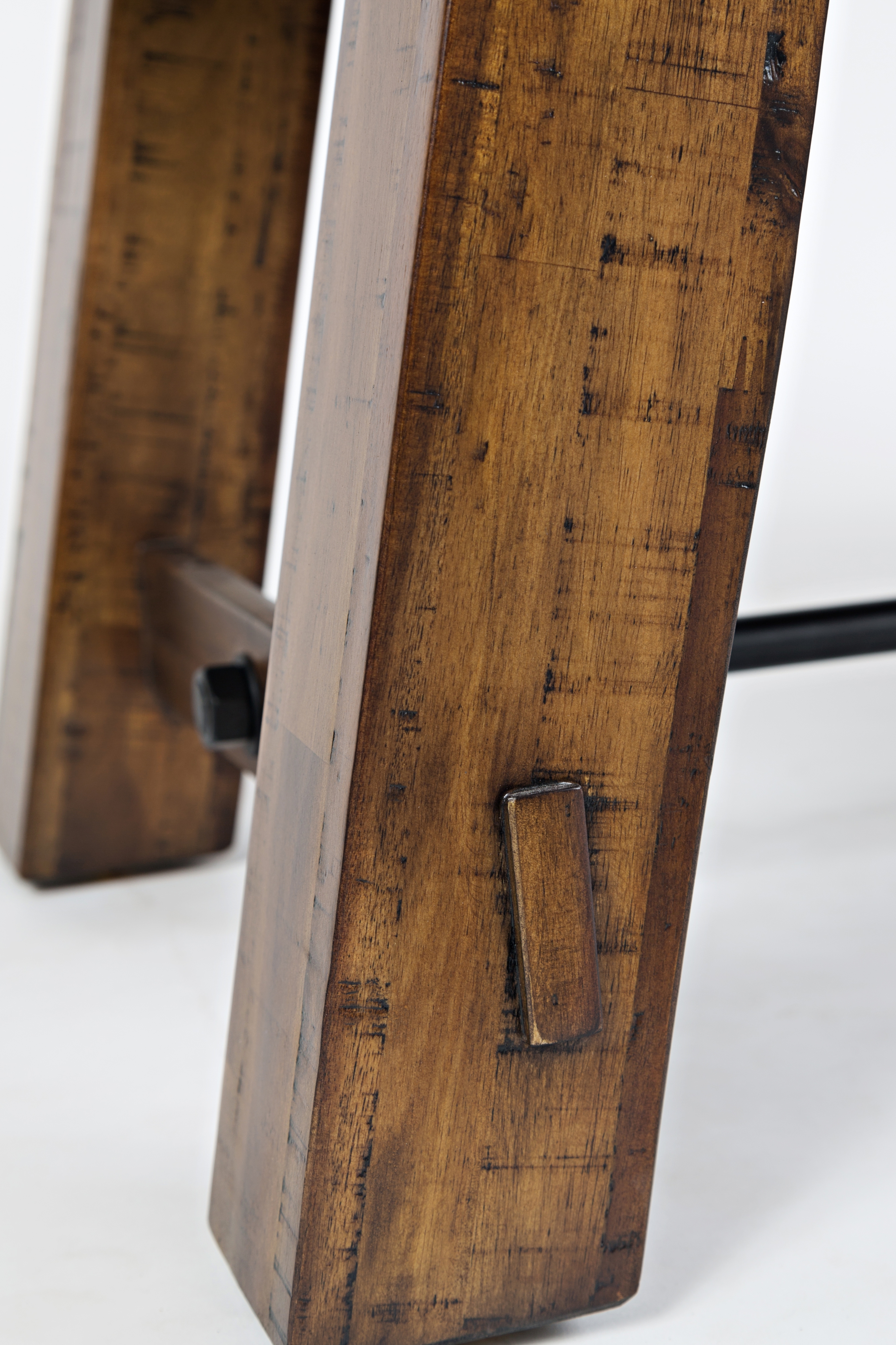 Jofran Cannon Valley Cocktail Table