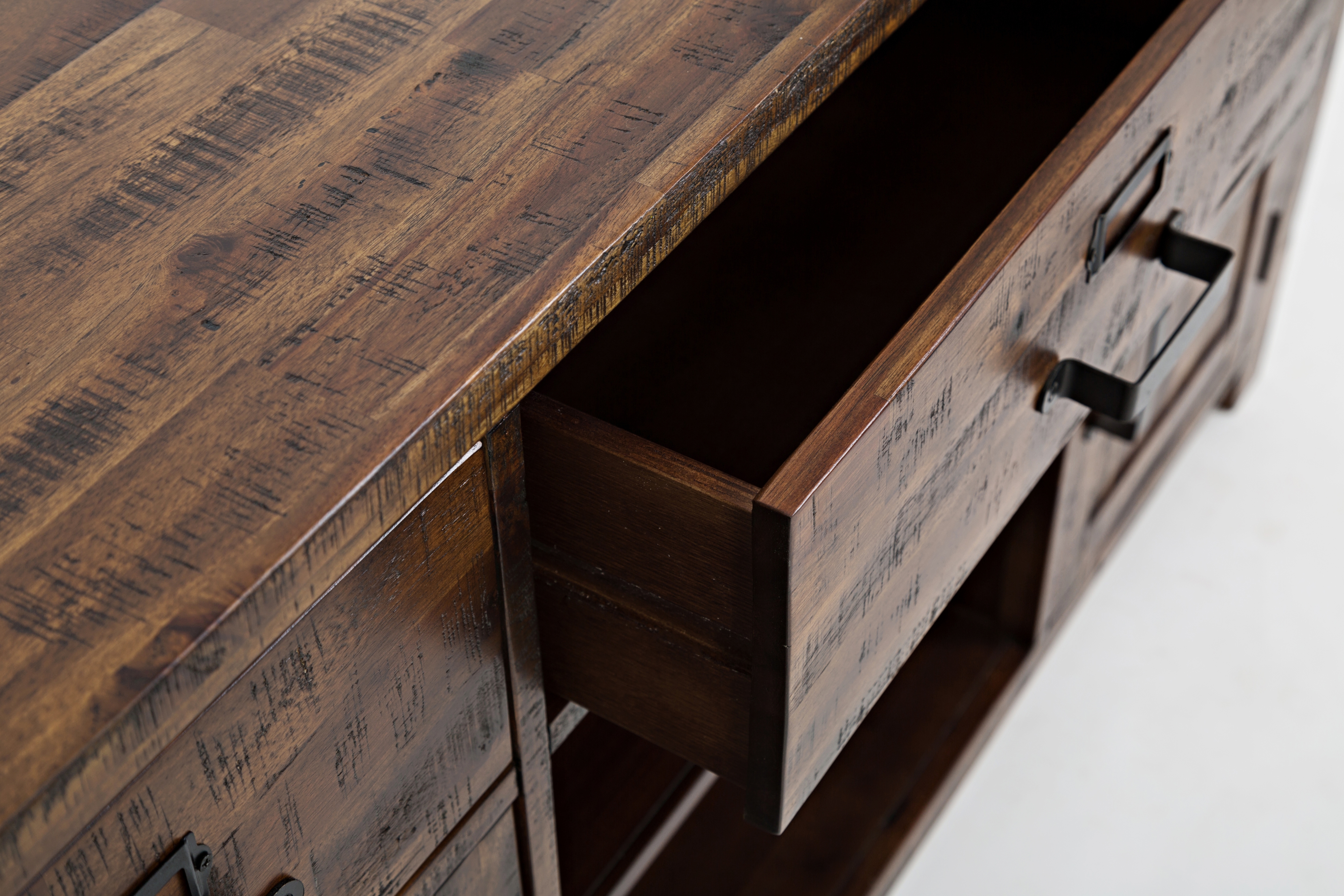 Cannon Valley 60" Media Unit