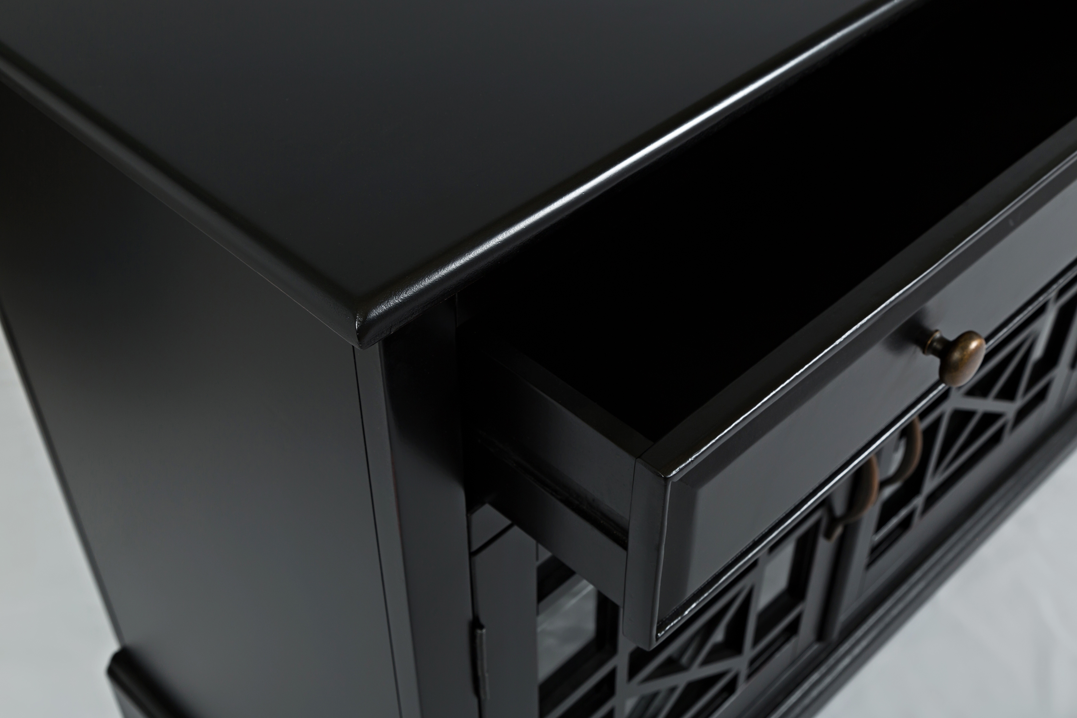 Jofran Craftsman 70" Media Unit