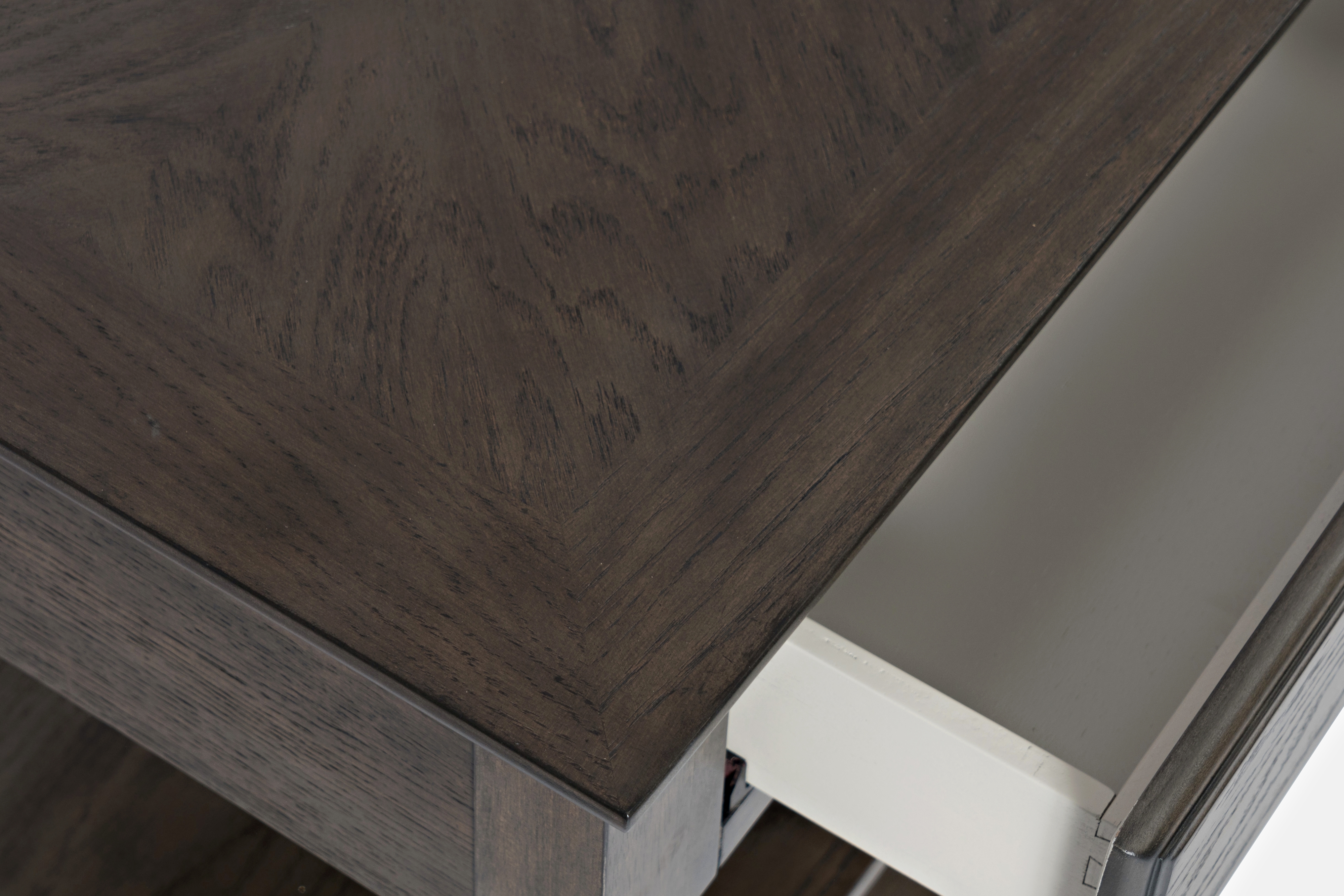 Jofran Carlton Sofa Table