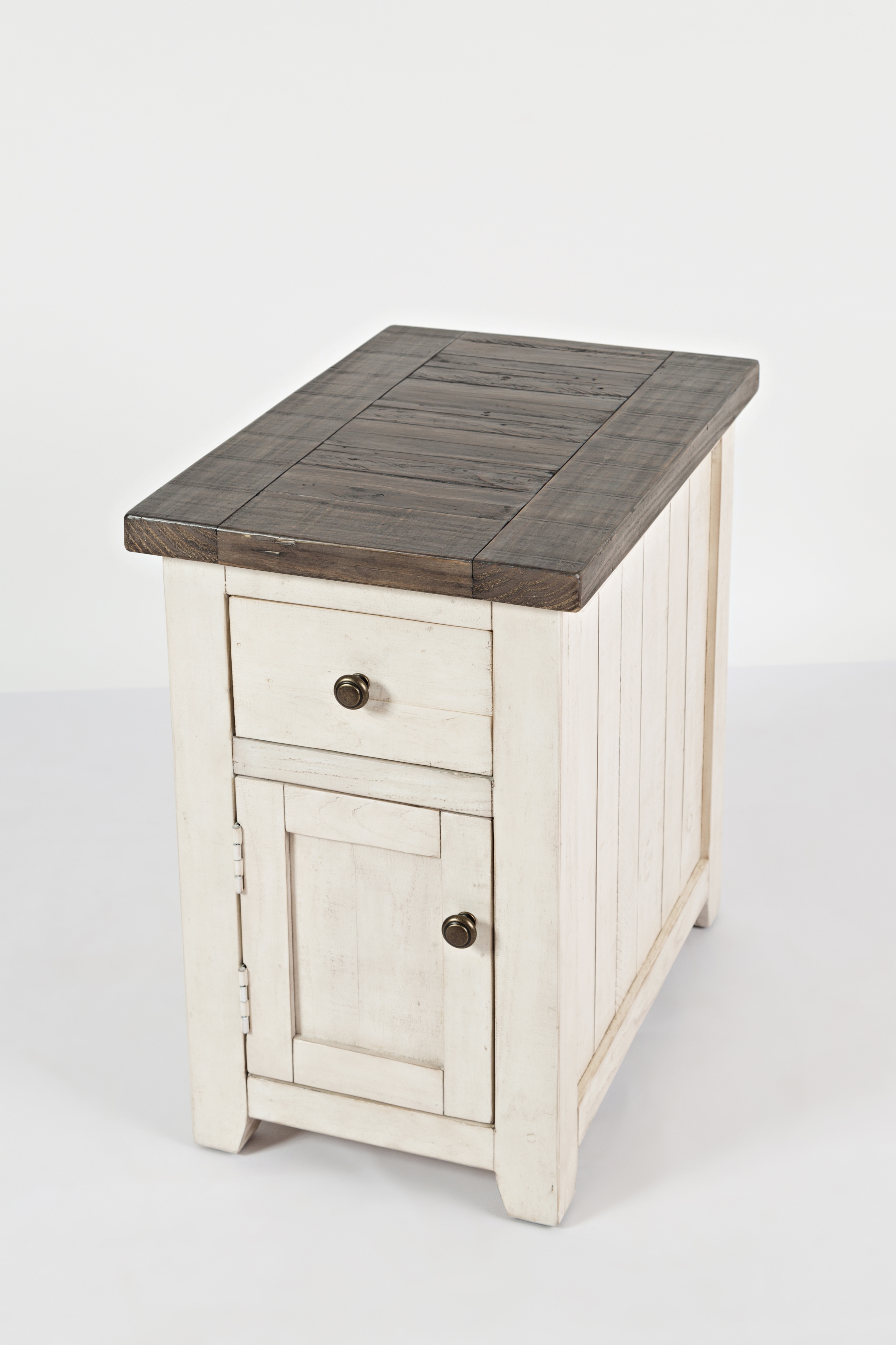 Jofran Madison County Chairside Table