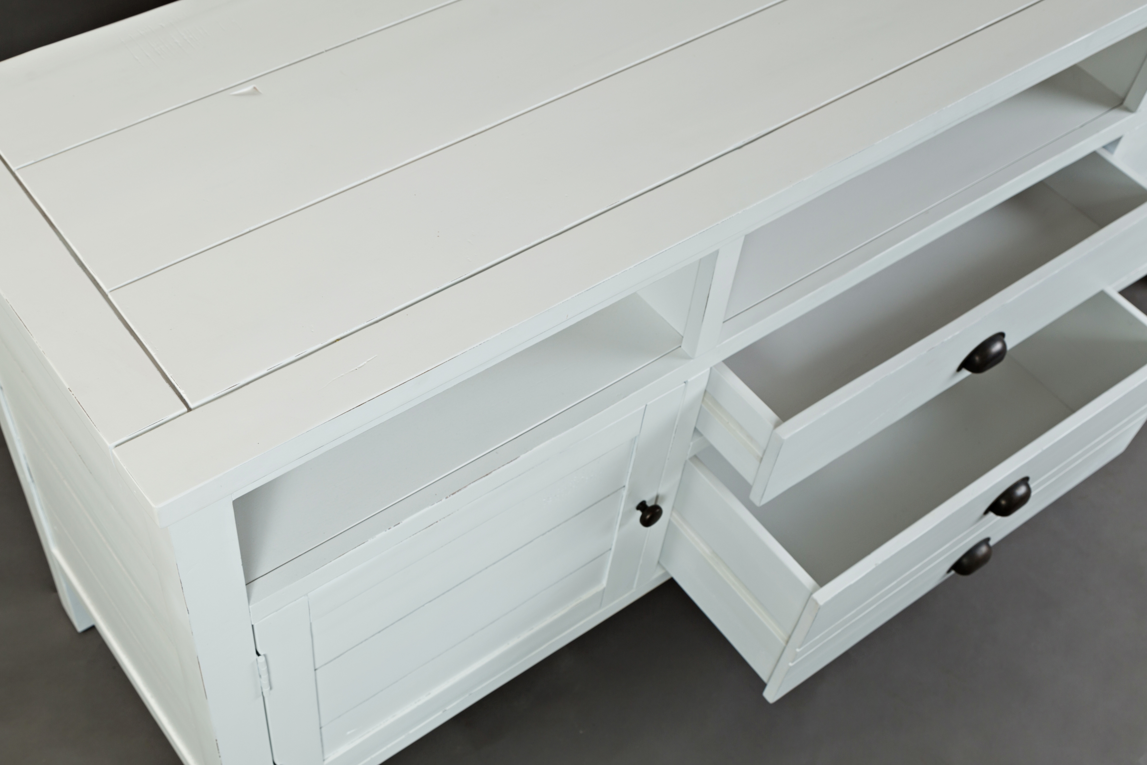 Jofran Artisan's Craft 70" Media Console