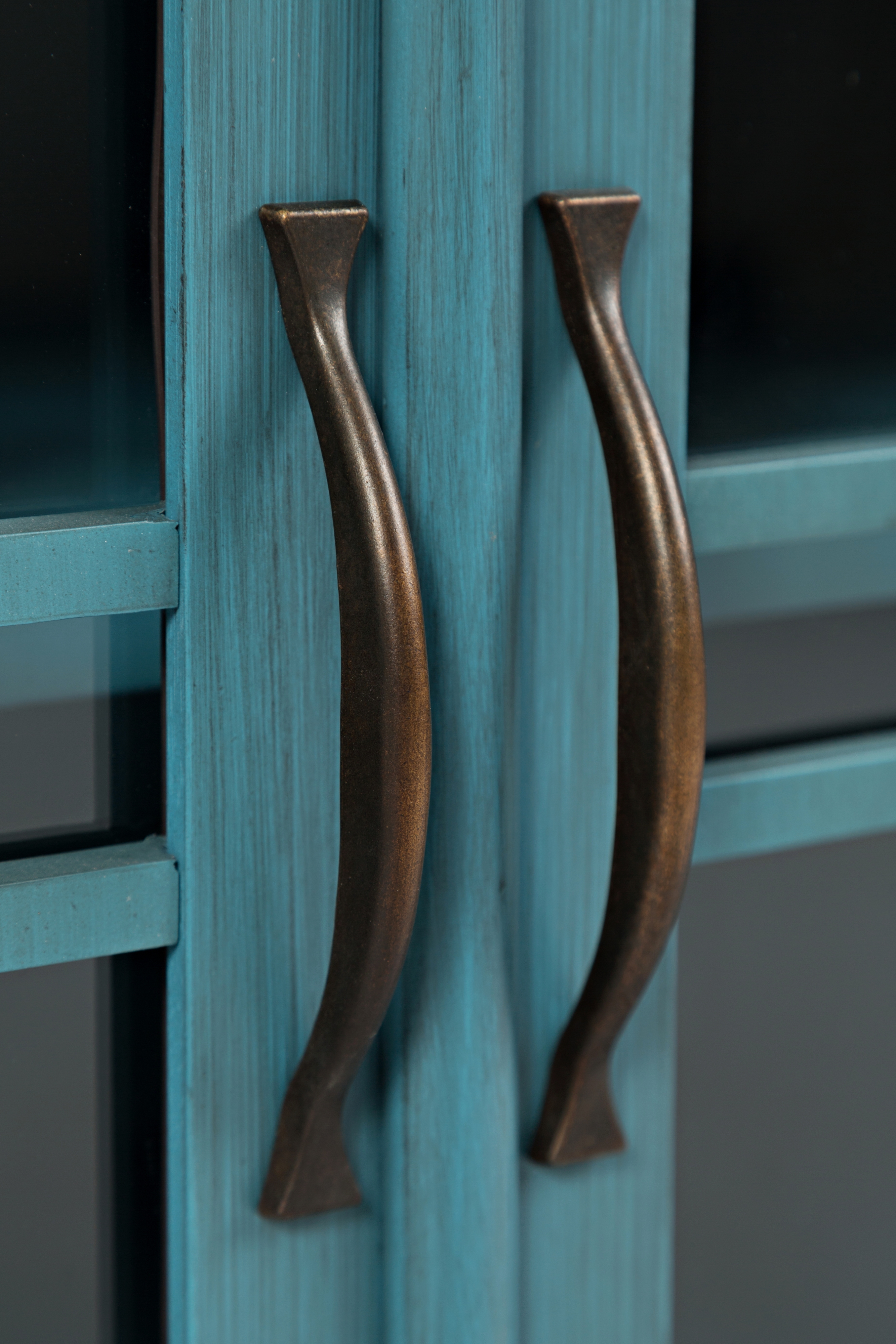 Jofran Craftsman Console