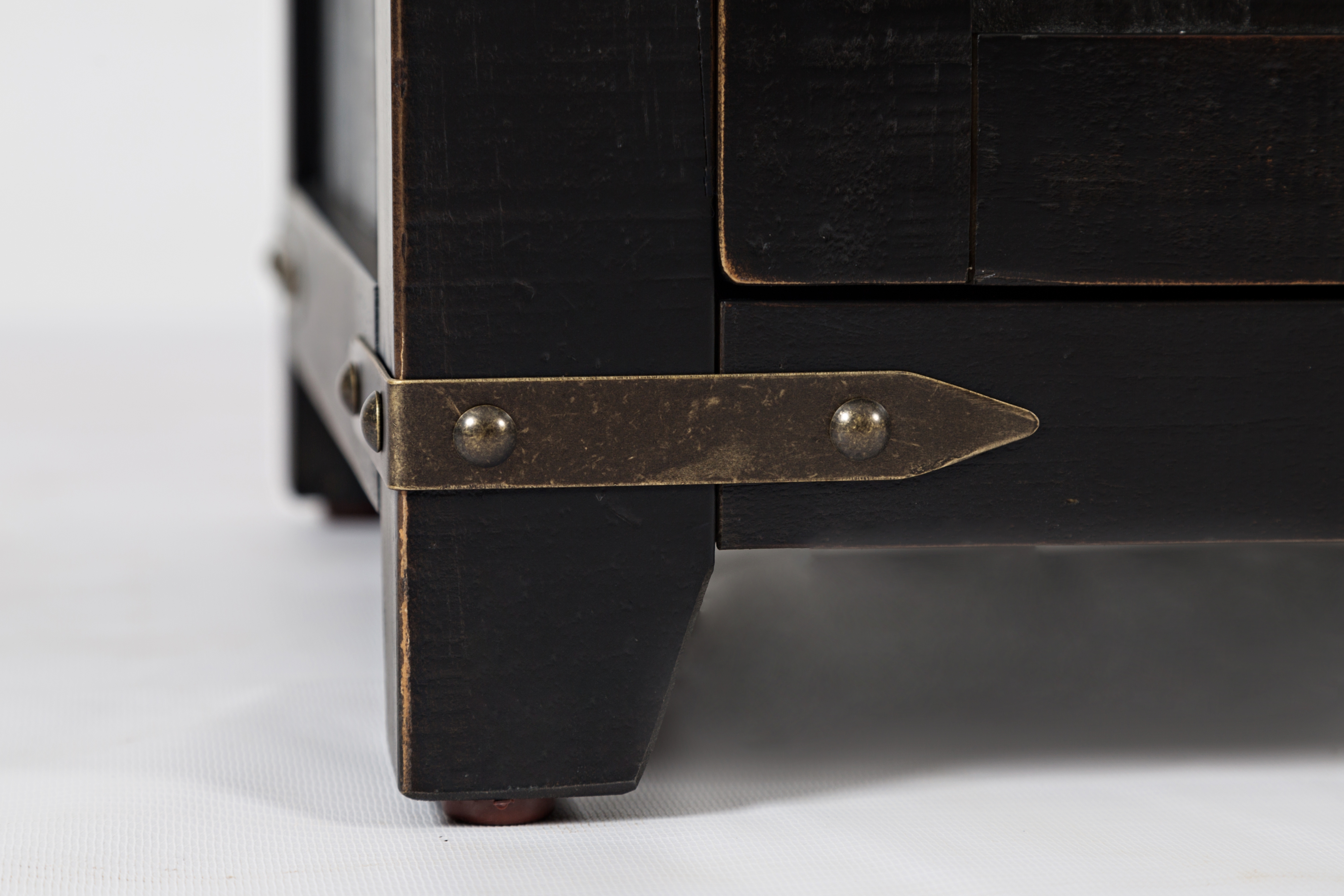 Jofran Madison County Accent Cabinet