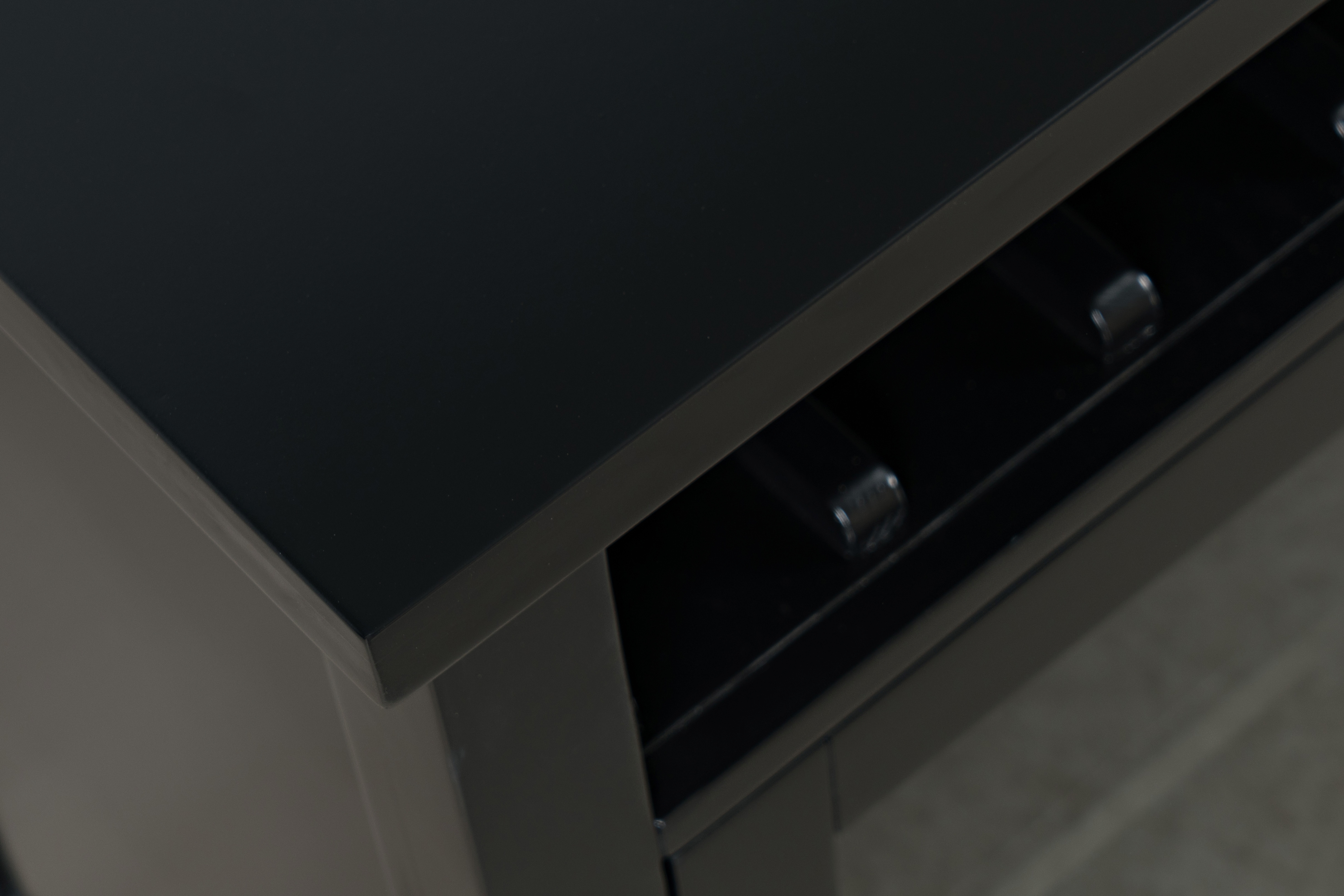 Belfort Essentials Urban Icon Server