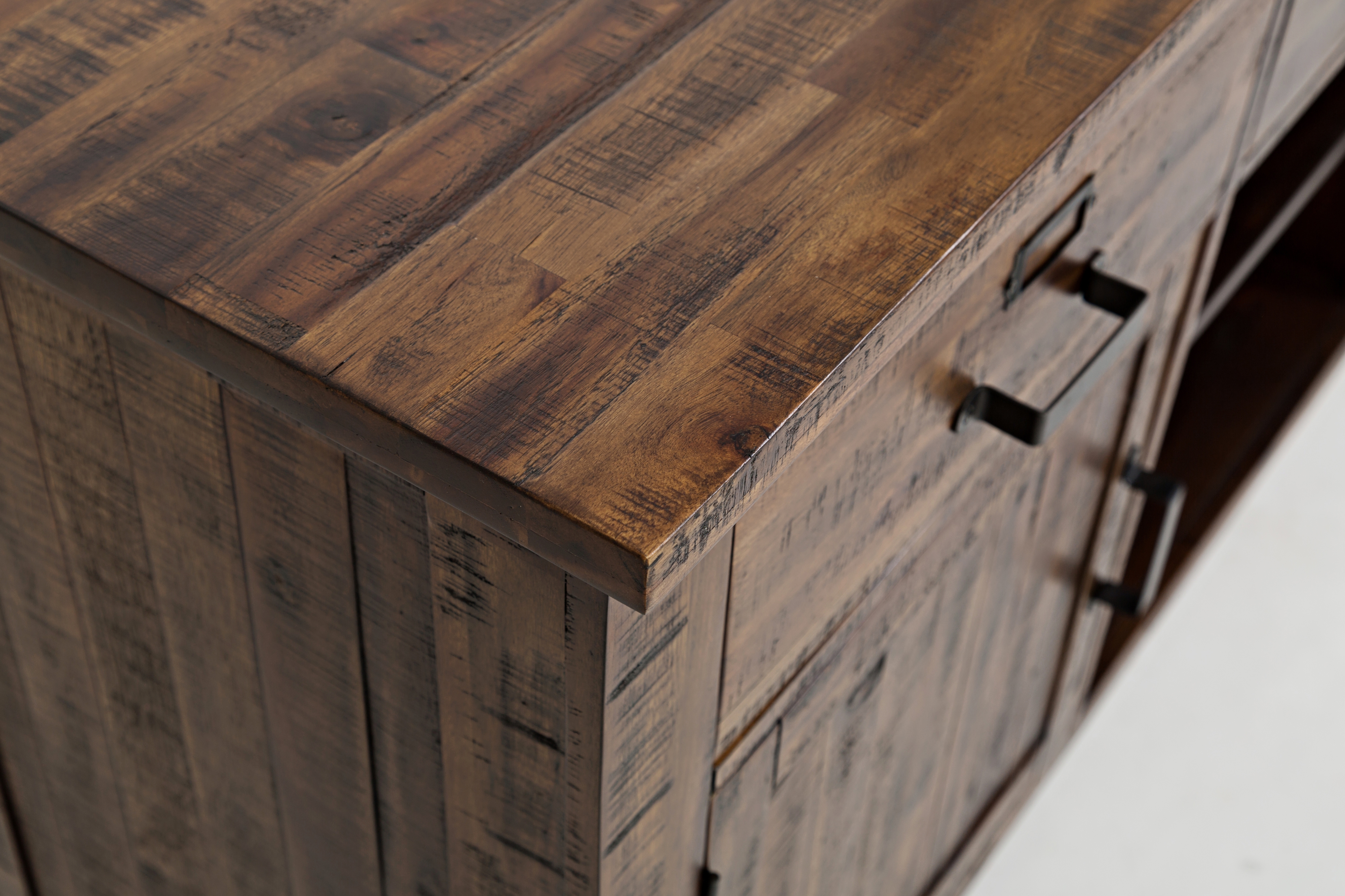 Cannon Valley 70" Media Unit