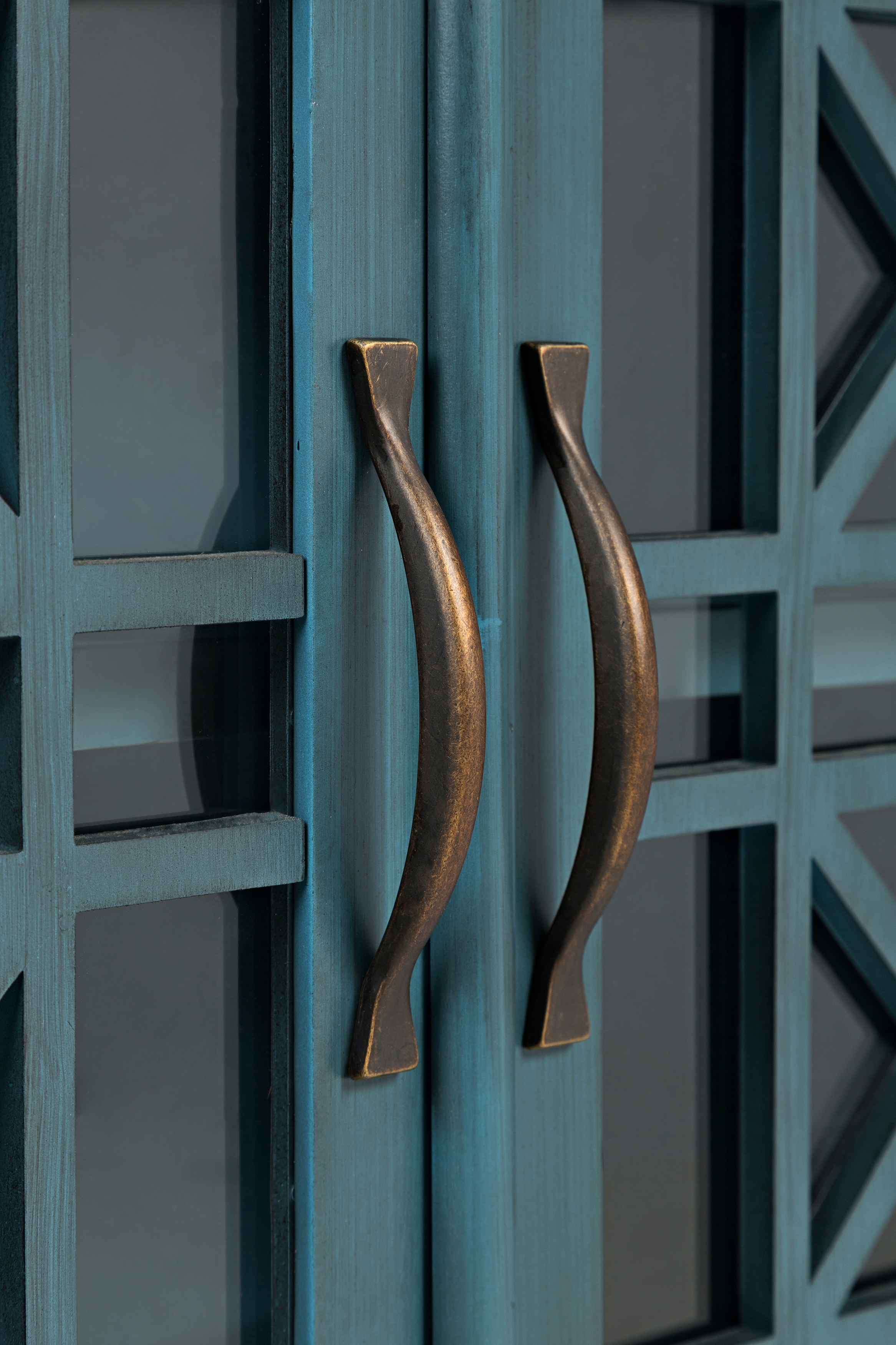 Jofran Craftsman 32" Accent Chest