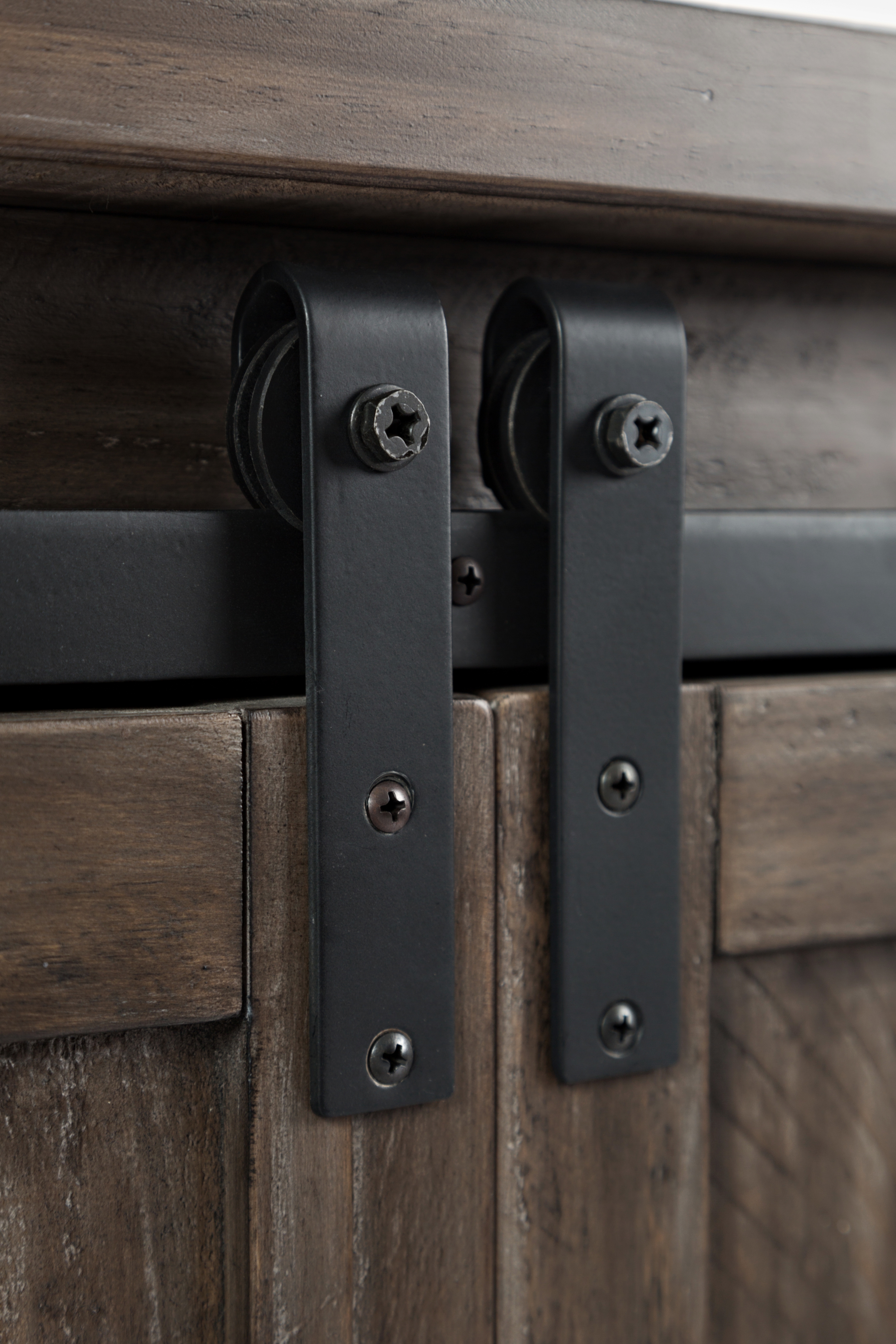 Jofran Madison County Server