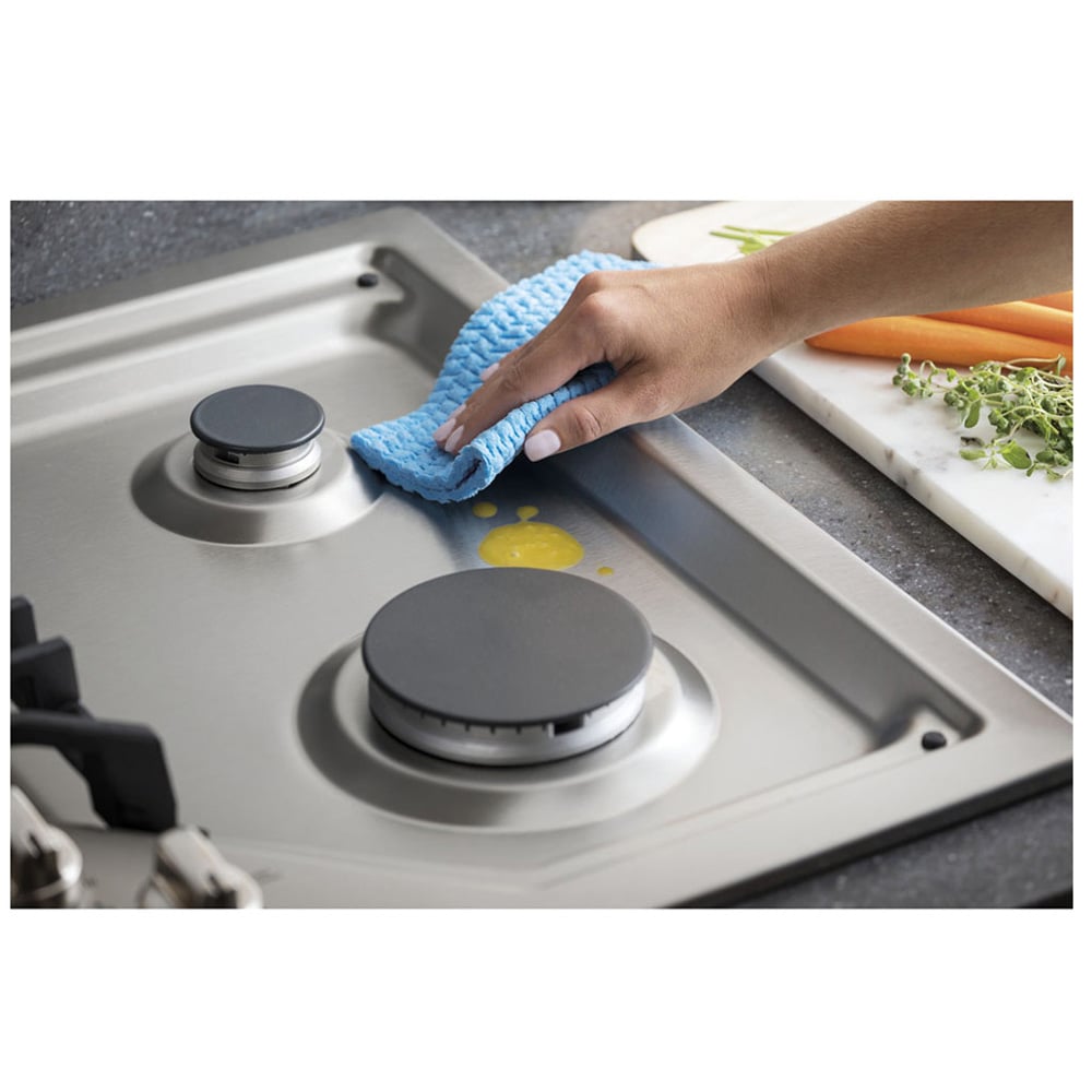 GE Appliances Cooktop Edge-to-Edge Gas Cooktop