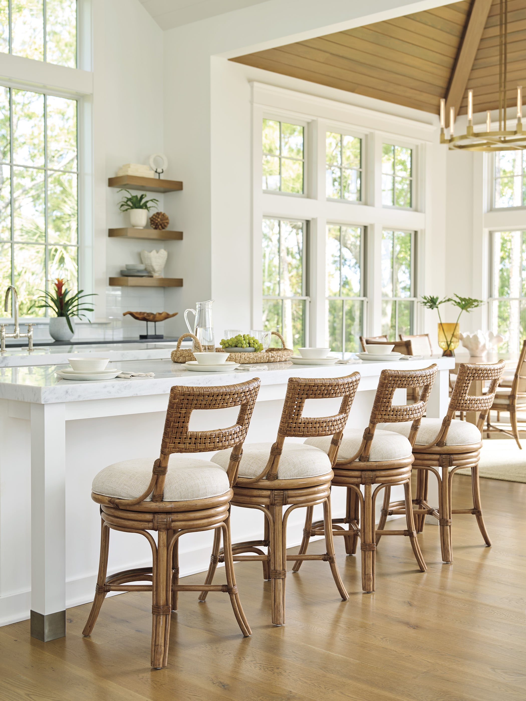 Bay Harbour Swivel Counter Stool