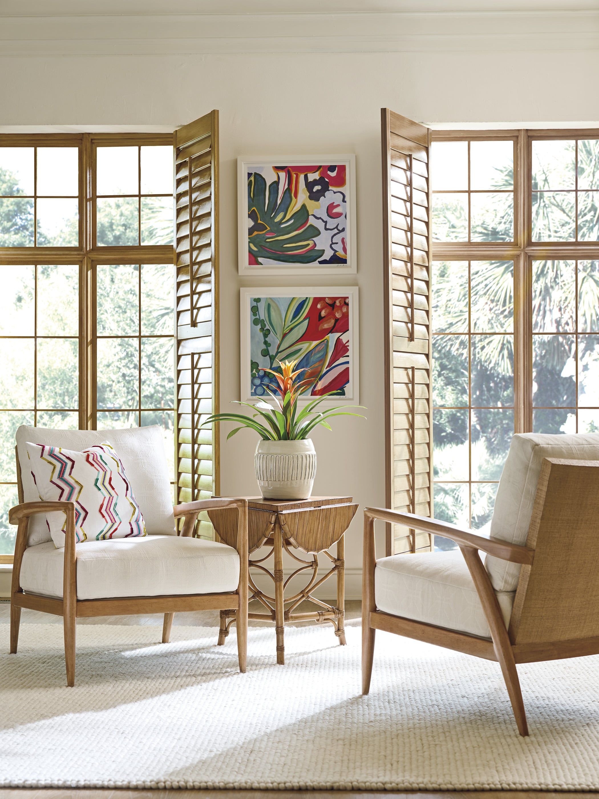 Tommy Bahama Home Key Biscayne Palm Island Drop-Leaf Accent Table