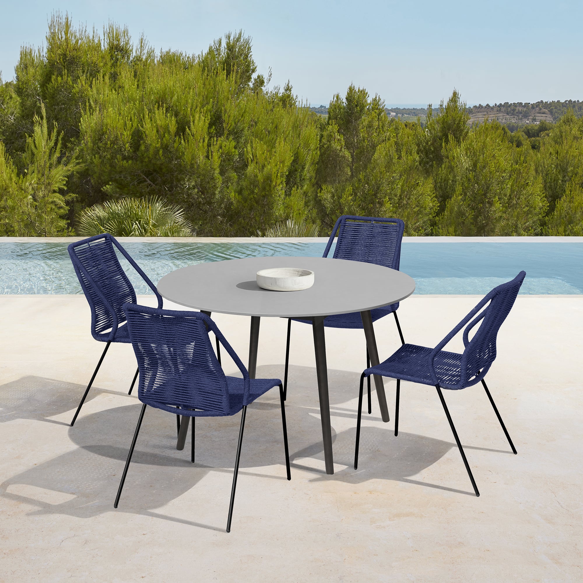 Armen Living Kylie / Clip 5-Piece Outdoor Dining Set