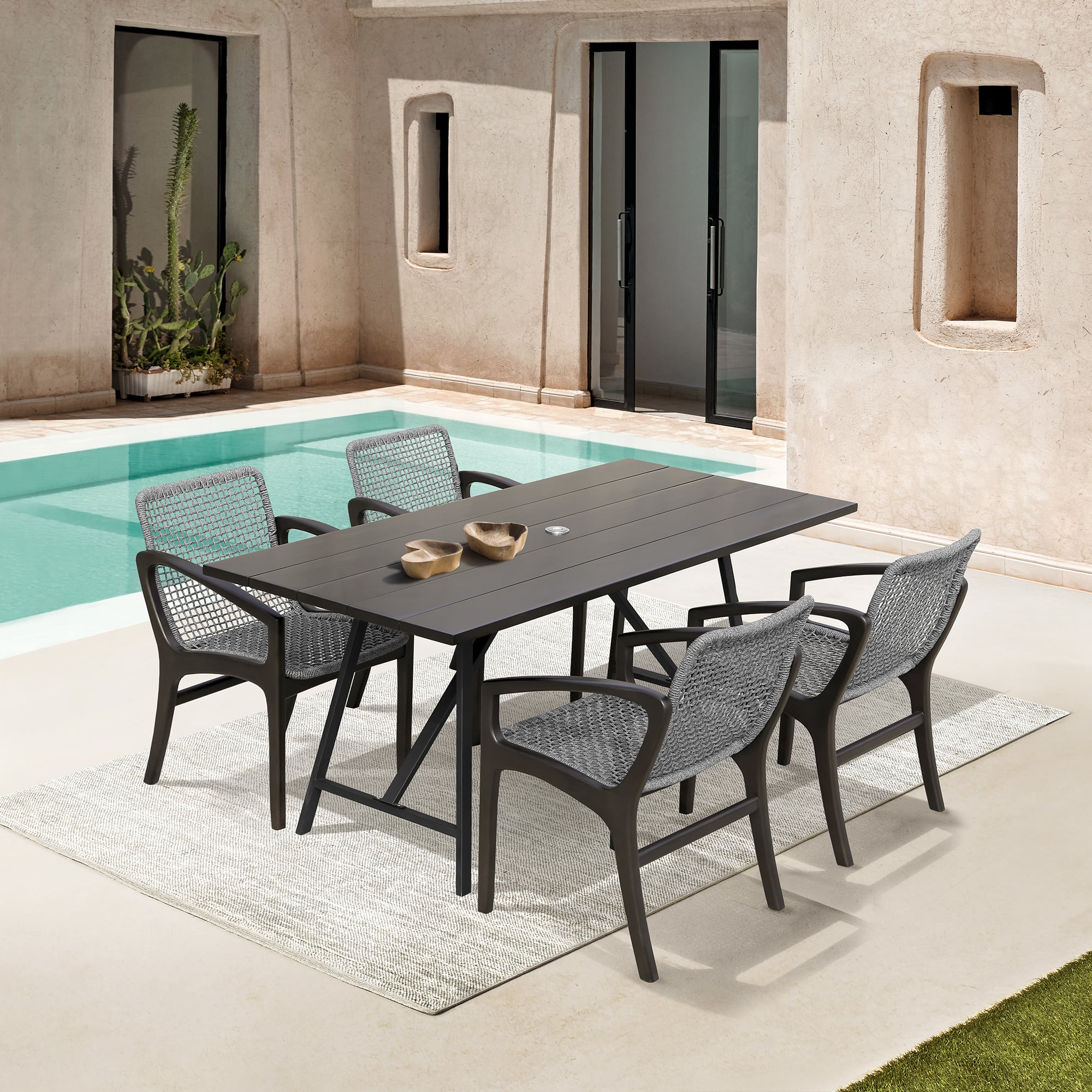 Armen Living Beckham / Frinton Outdoor Dining Set