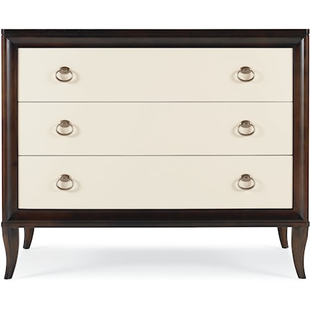 Transitional 3-Drawer Bachelor Chest