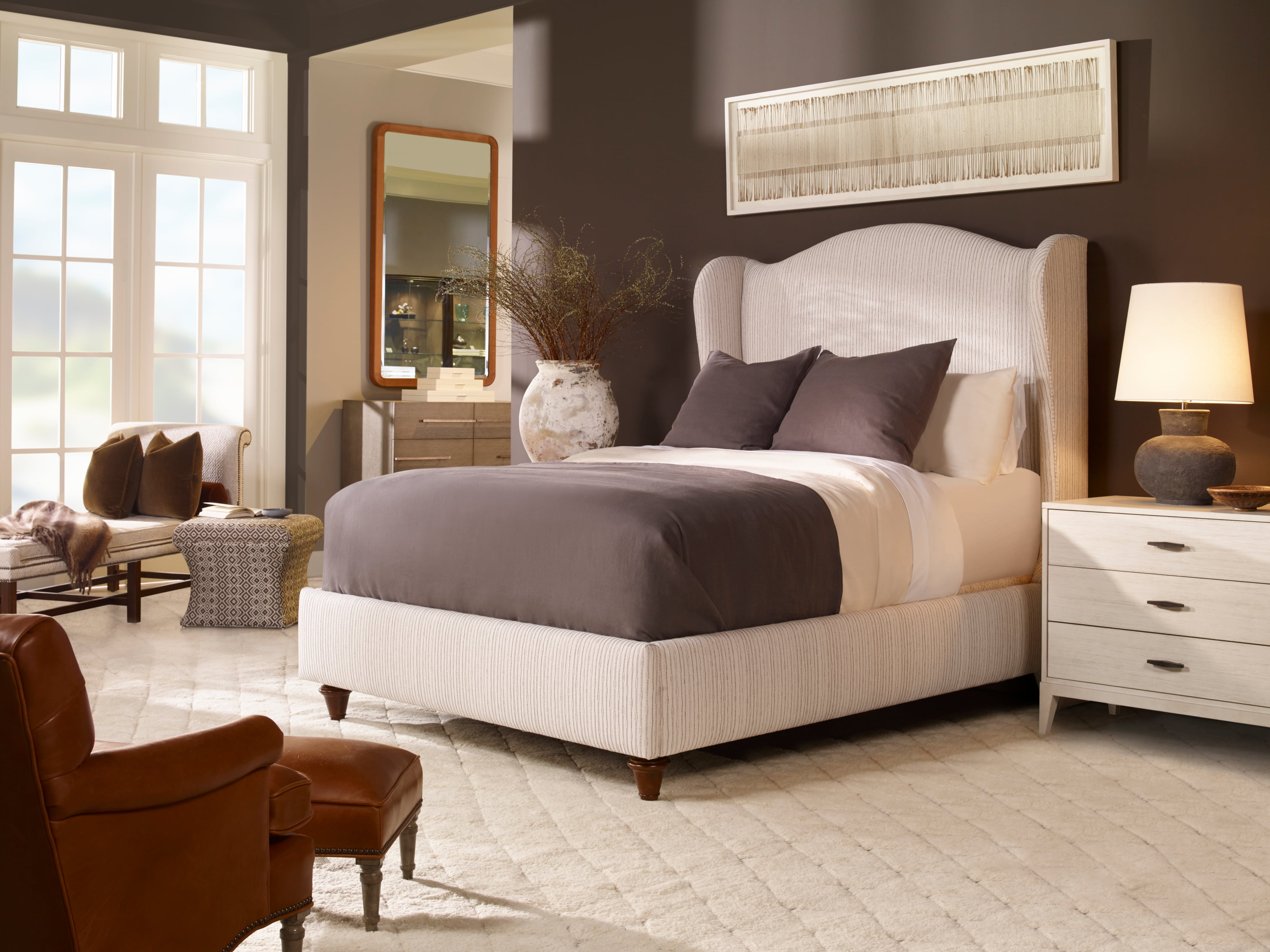 Century Details Case Details Medium Wing Bed - King