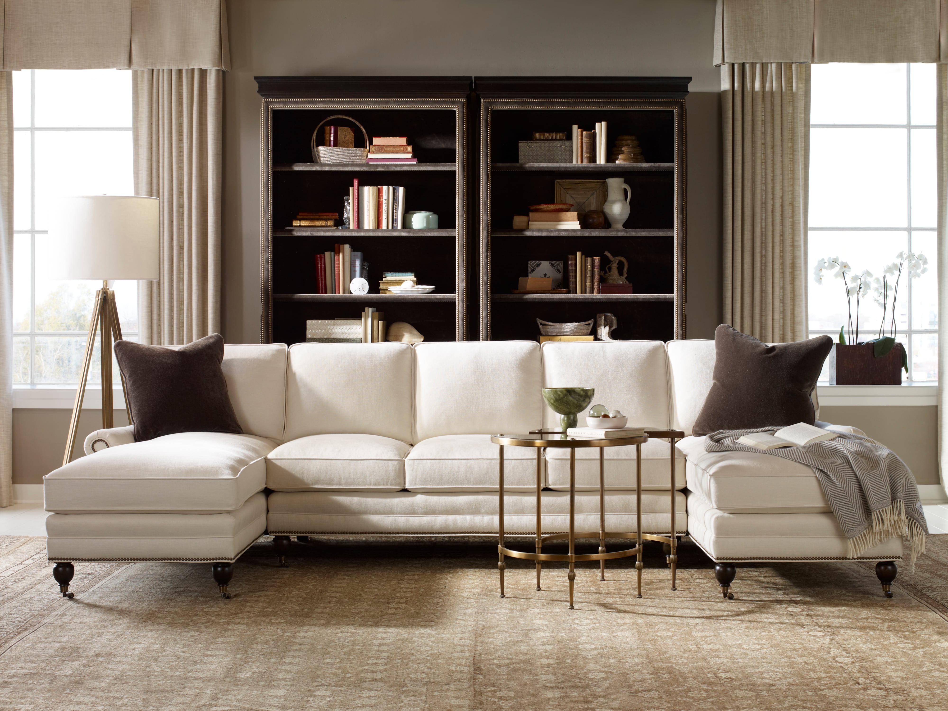 Thomas O'Brien Table