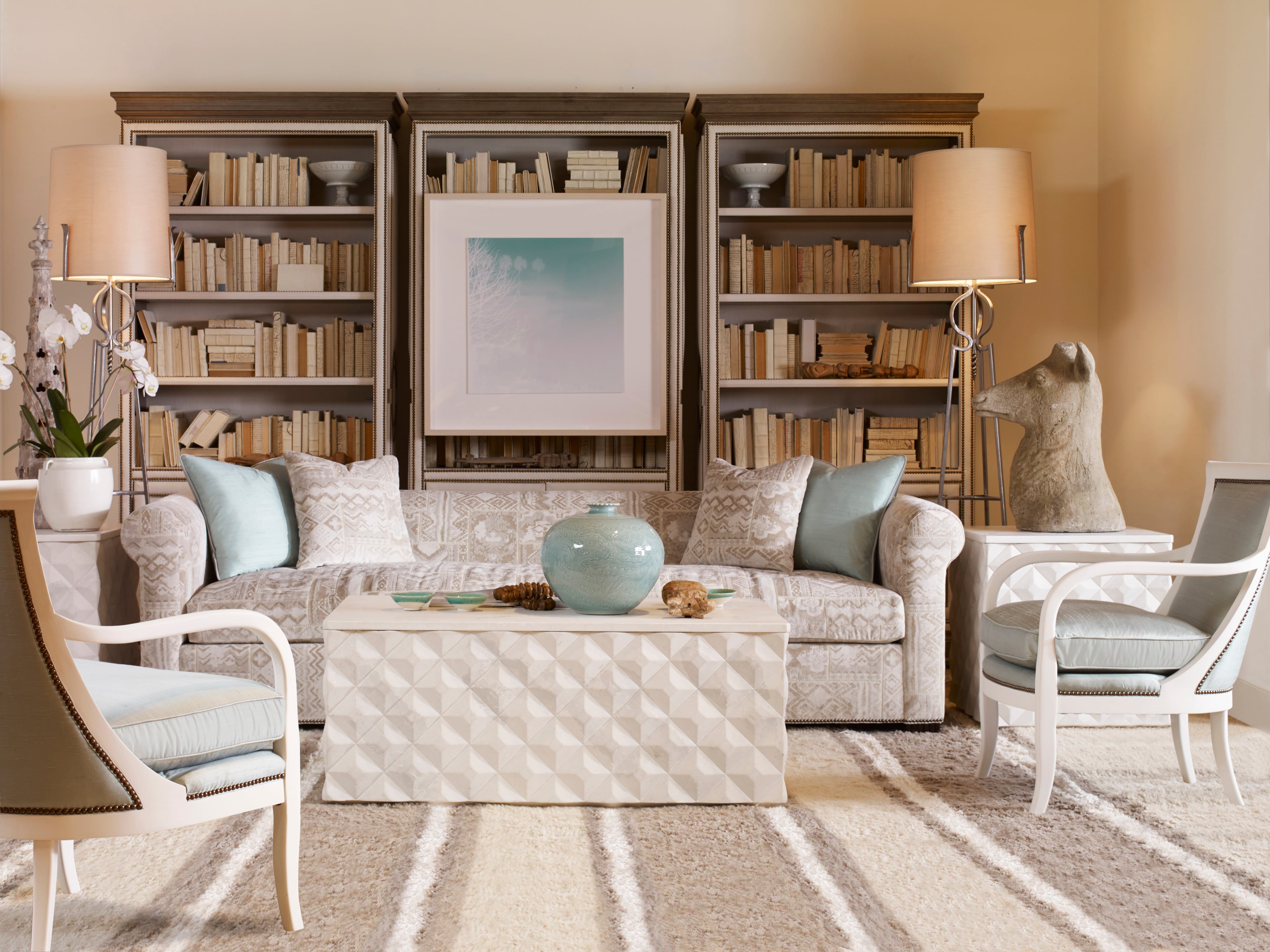 Century Chesterfield Classic Chesterfield Large Sofa (Bench)