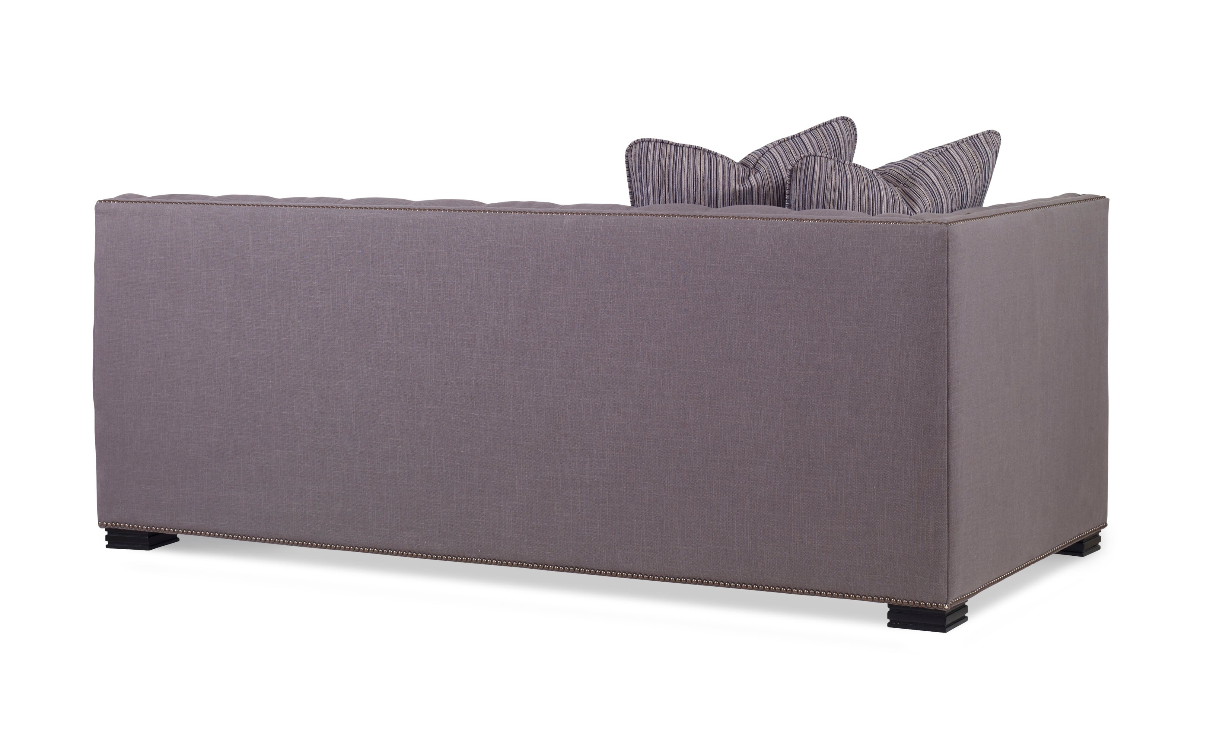 Century Century Home Elegance Modern Chesterfield Laf Sofa