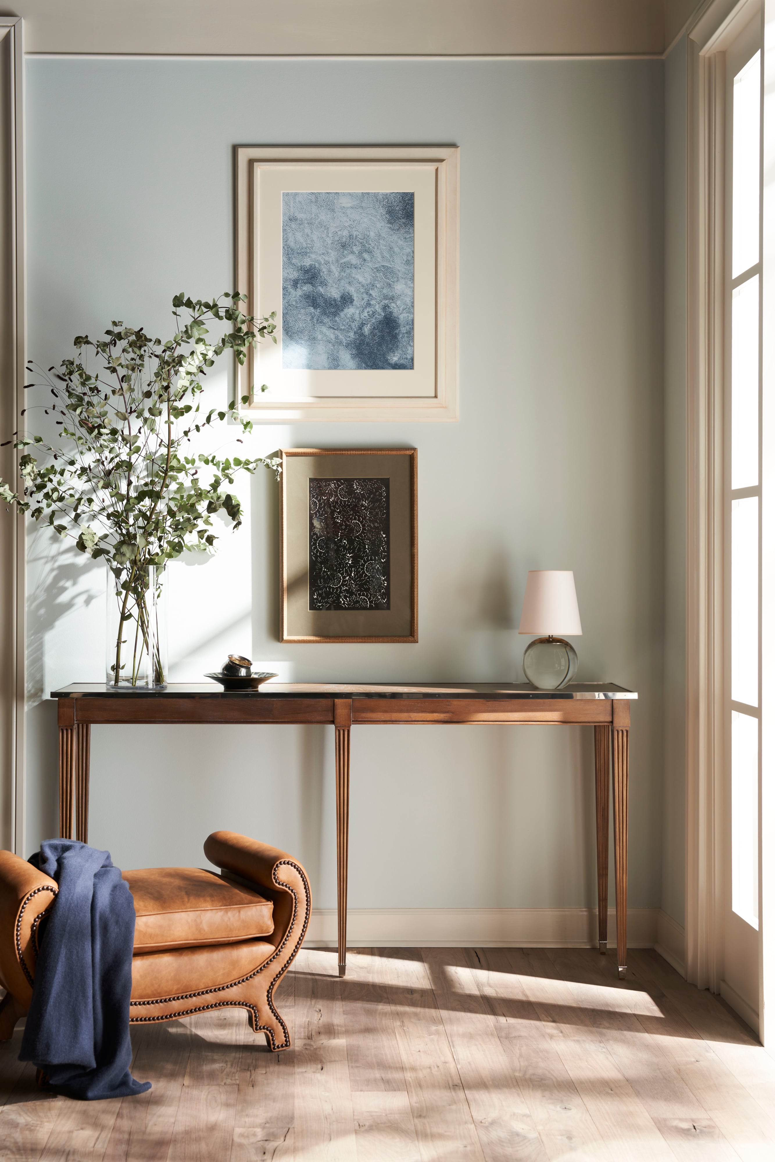 Details Large Console Table